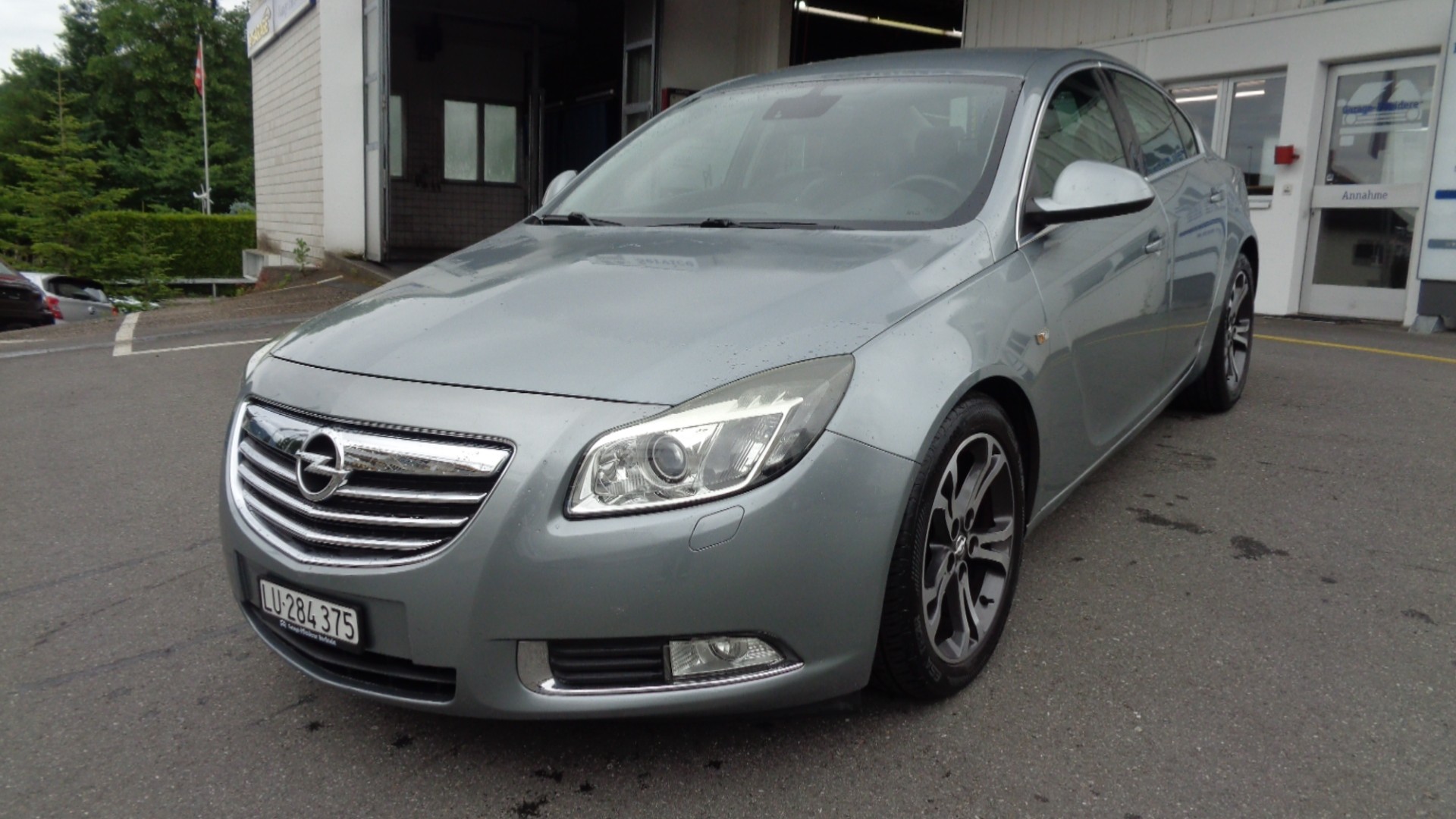 OPEL Insignia 2.0 CDTI Sport Automatic-image-0