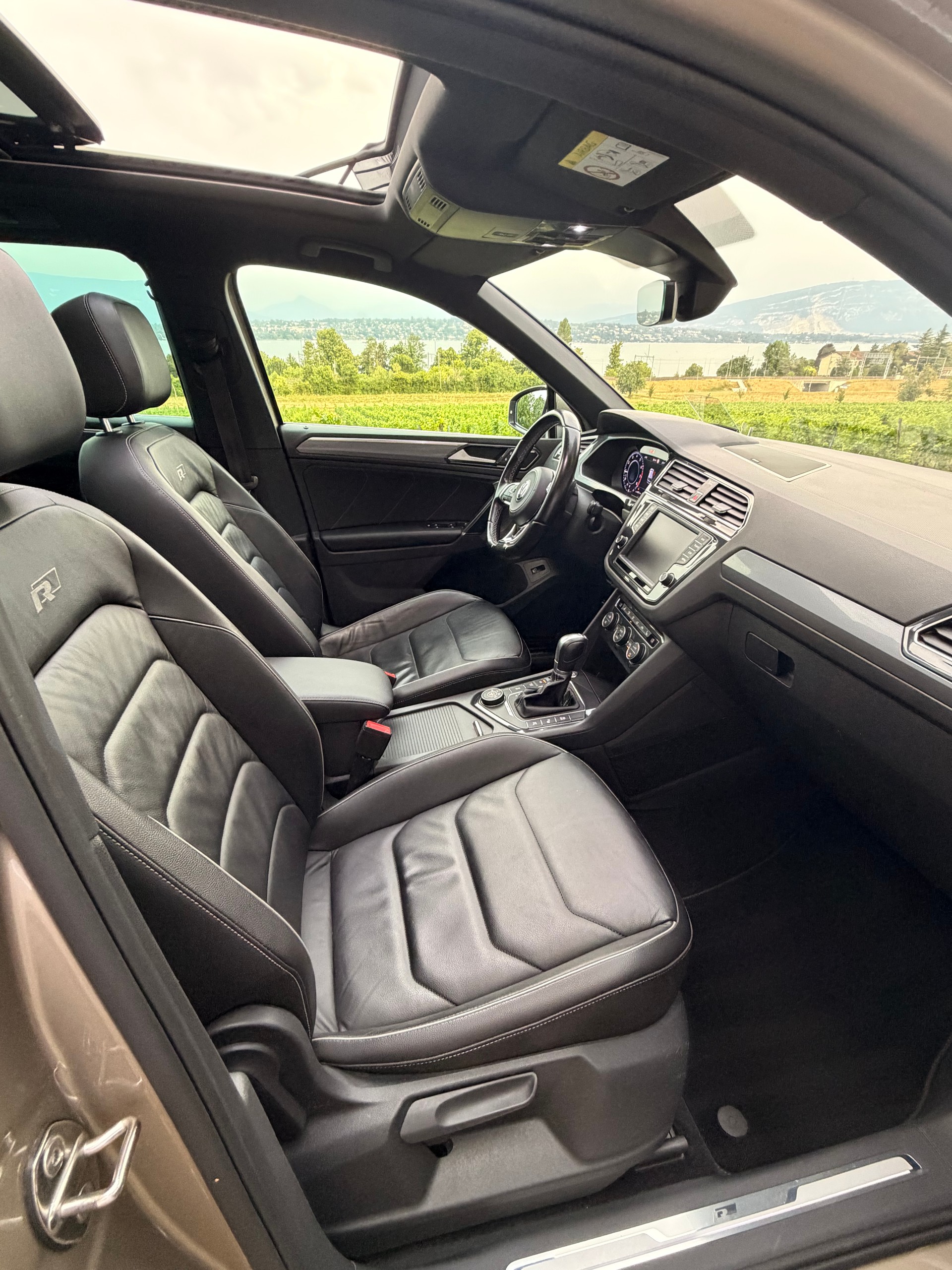 VW Tiguan 2.0TSI Highline 4Motion DSG-image-5