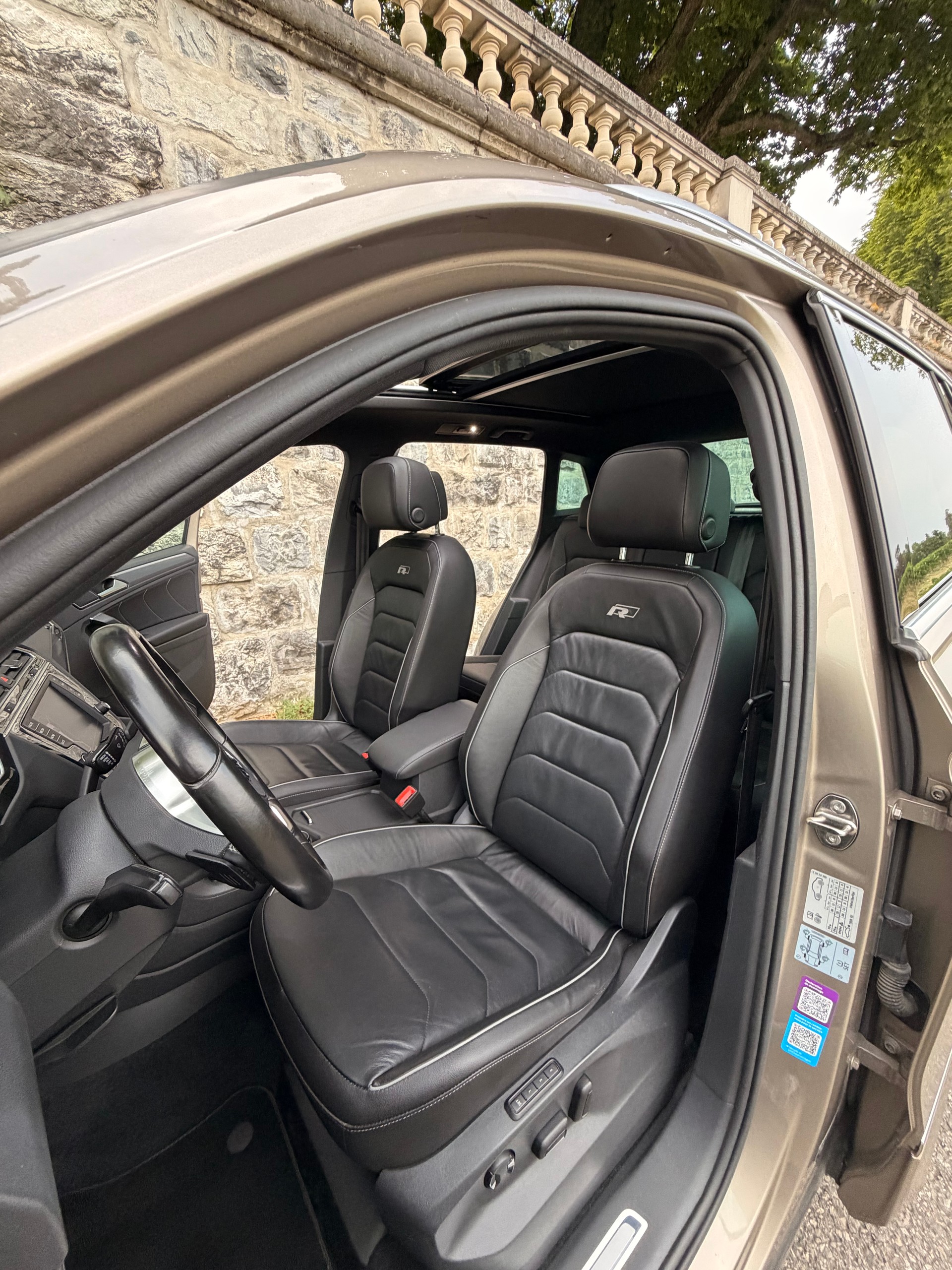 VW Tiguan 2.0TSI Highline 4Motion DSG-image-4