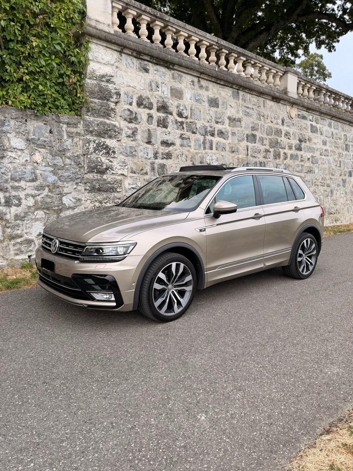 VW Tiguan 2.0TSI Highline 4Motion DSG-image-0