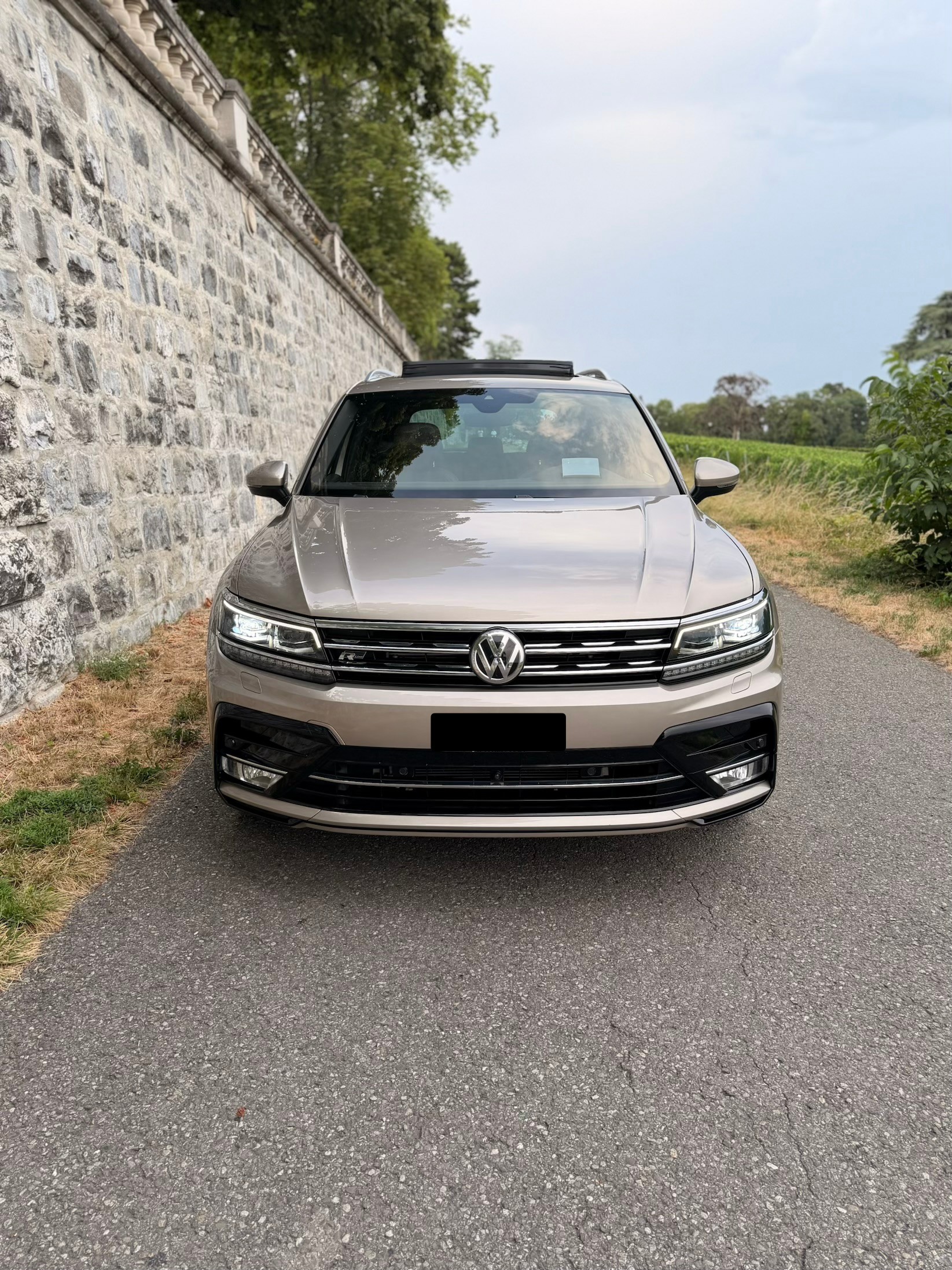 VW Tiguan 2.0TSI Highline 4Motion DSG-image-1