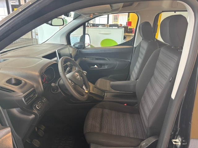 OPEL Combo Life XL 1.2 7 Plätze Enjoy-image-11