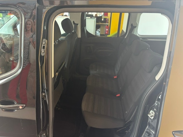 OPEL Combo Life XL 1.2 7 Plätze Enjoy-image-12