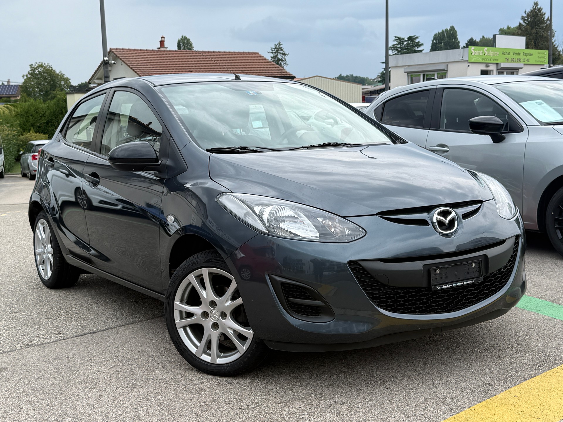 MAZDA 2 1.3i 16V Confort - Nouvelle Expertise 30.07.2026 - Grand Service Fait à 95‘592 km le 28.07.2026 chez Mazda - Pneus Neuf !-showroom-element-1