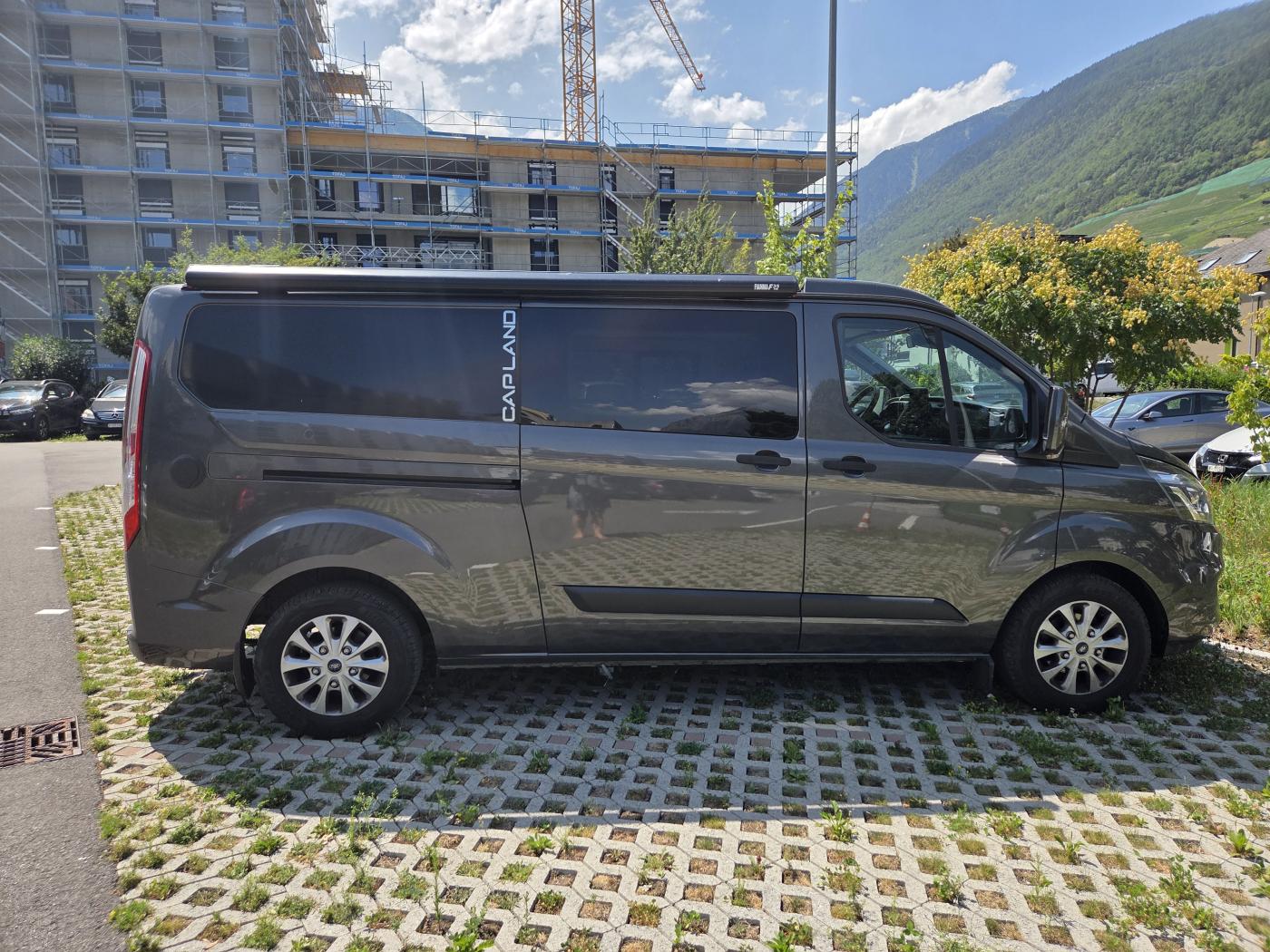 FORD TRANSIT CUSTOM Cap Land Dreamer Van 300 L2H1 Trend A-image-4