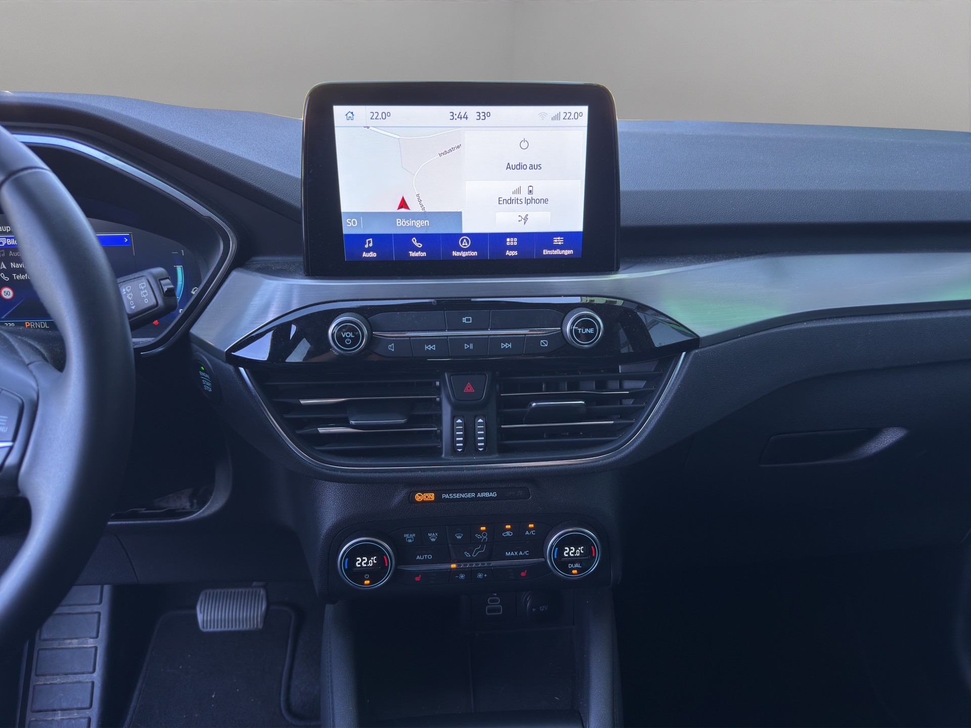 FORD Kuga 2.5 FHEV Titanium X 4WD-image-13