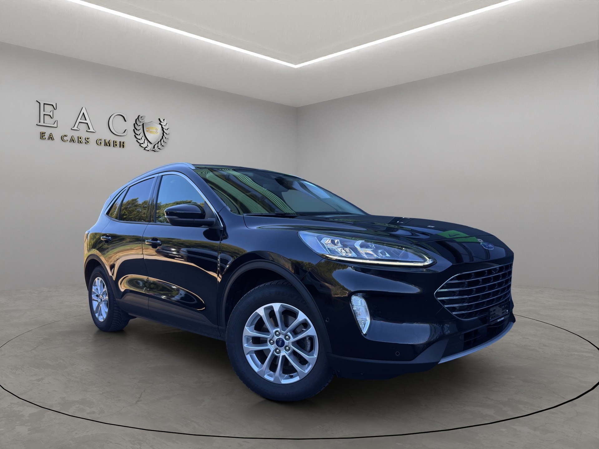 FORD Kuga 2.5 FHEV Titanium X 4WD-image-6