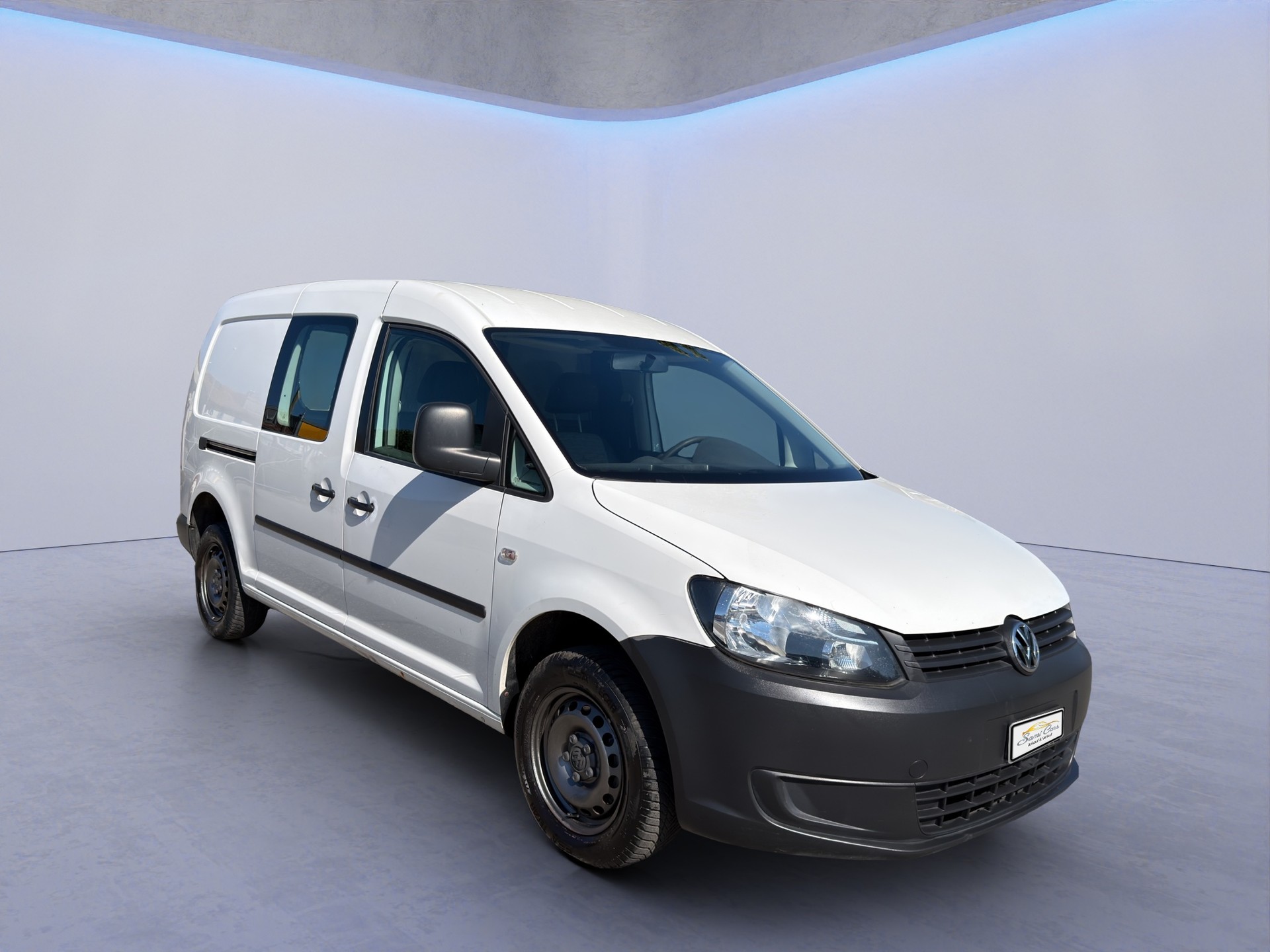 VW Caddy Maxi 2.0 TDI 4Motion-image-5