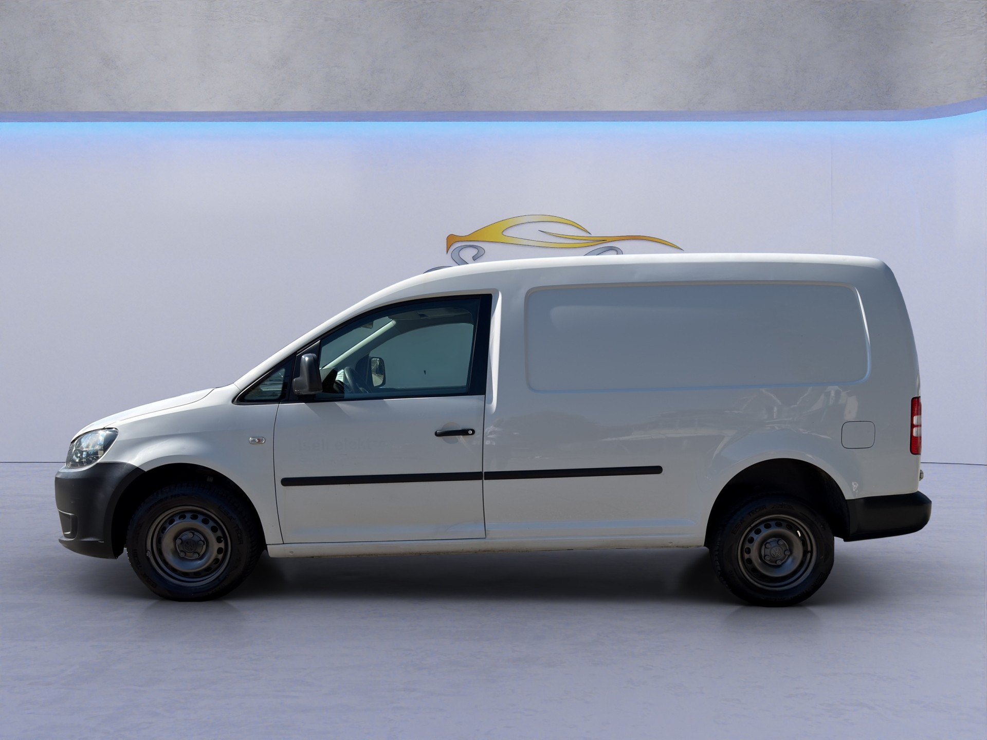 VW Caddy Maxi 2.0 TDI 4Motion-image-2