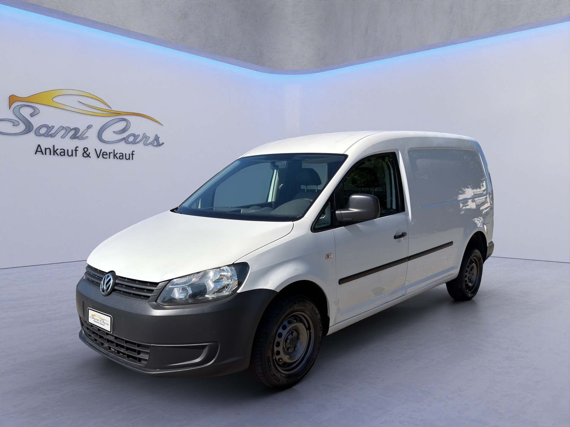 VW Caddy Maxi 2.0 TDI 4Motion-image-1