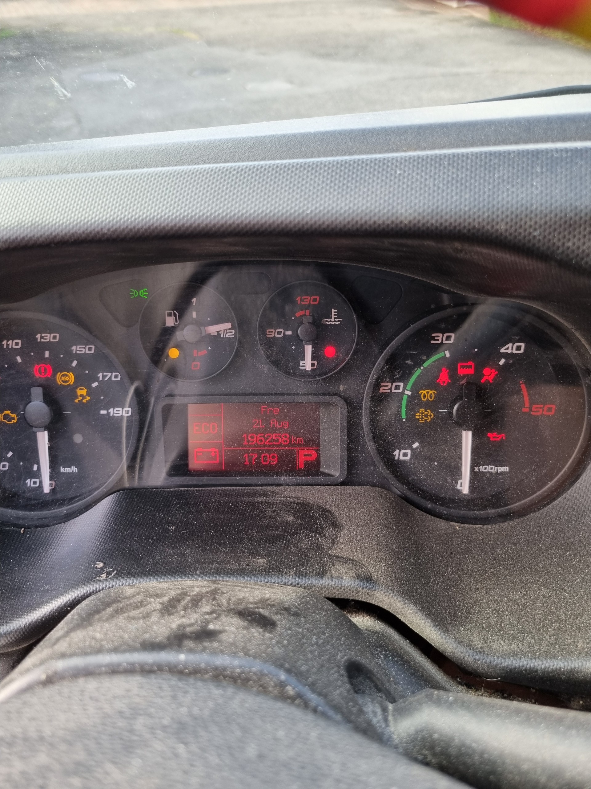 IVECO 35 S 13 A8-image-10