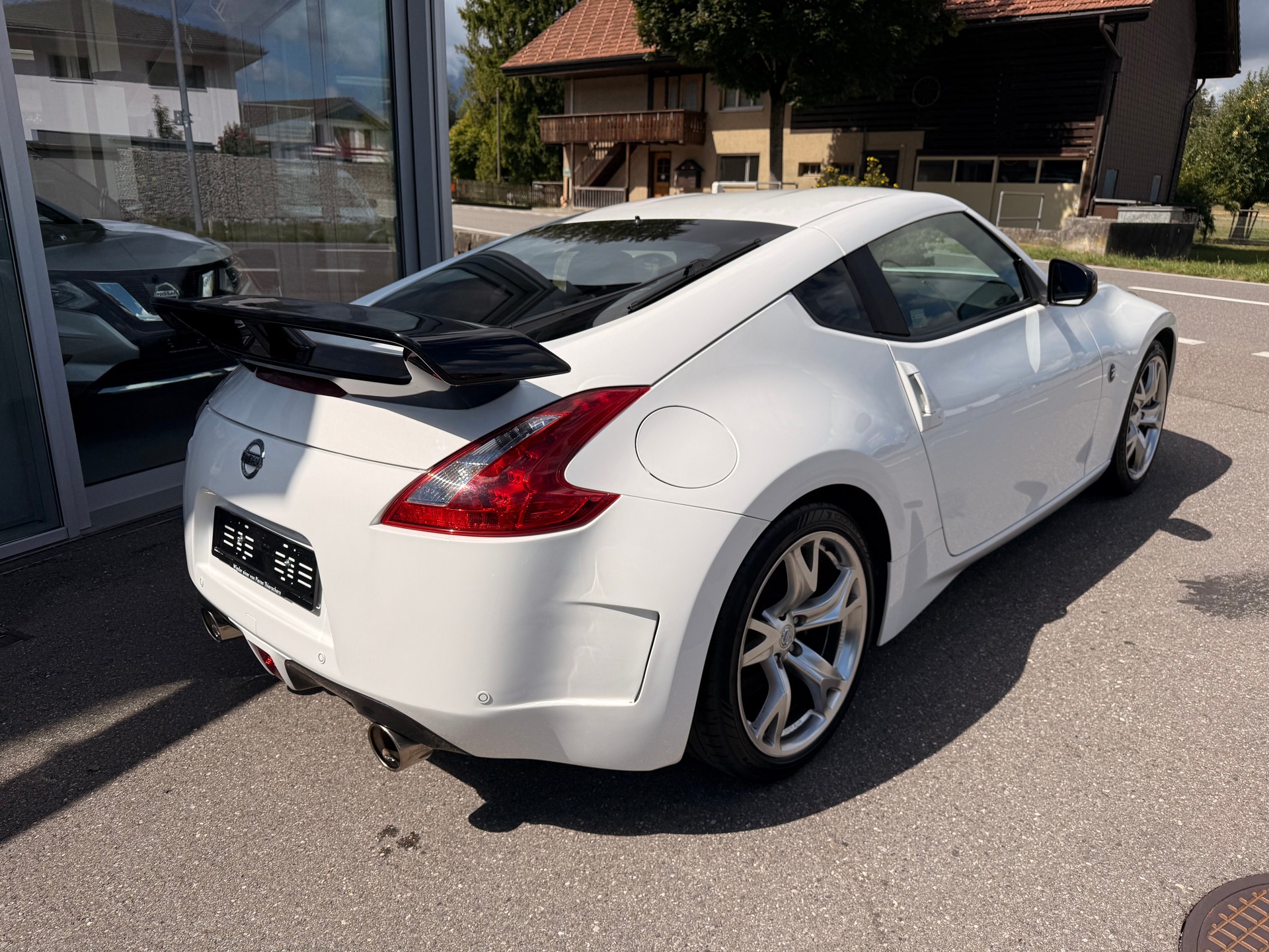 NISSAN 370 Z Pack-image-3
