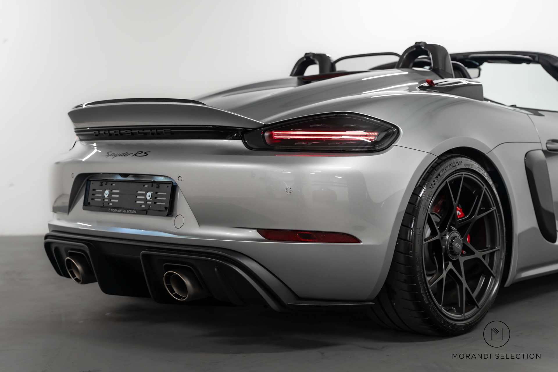 PORSCHE 718 Boxster 4.0 Spyder RS PDK Weissach-image-4