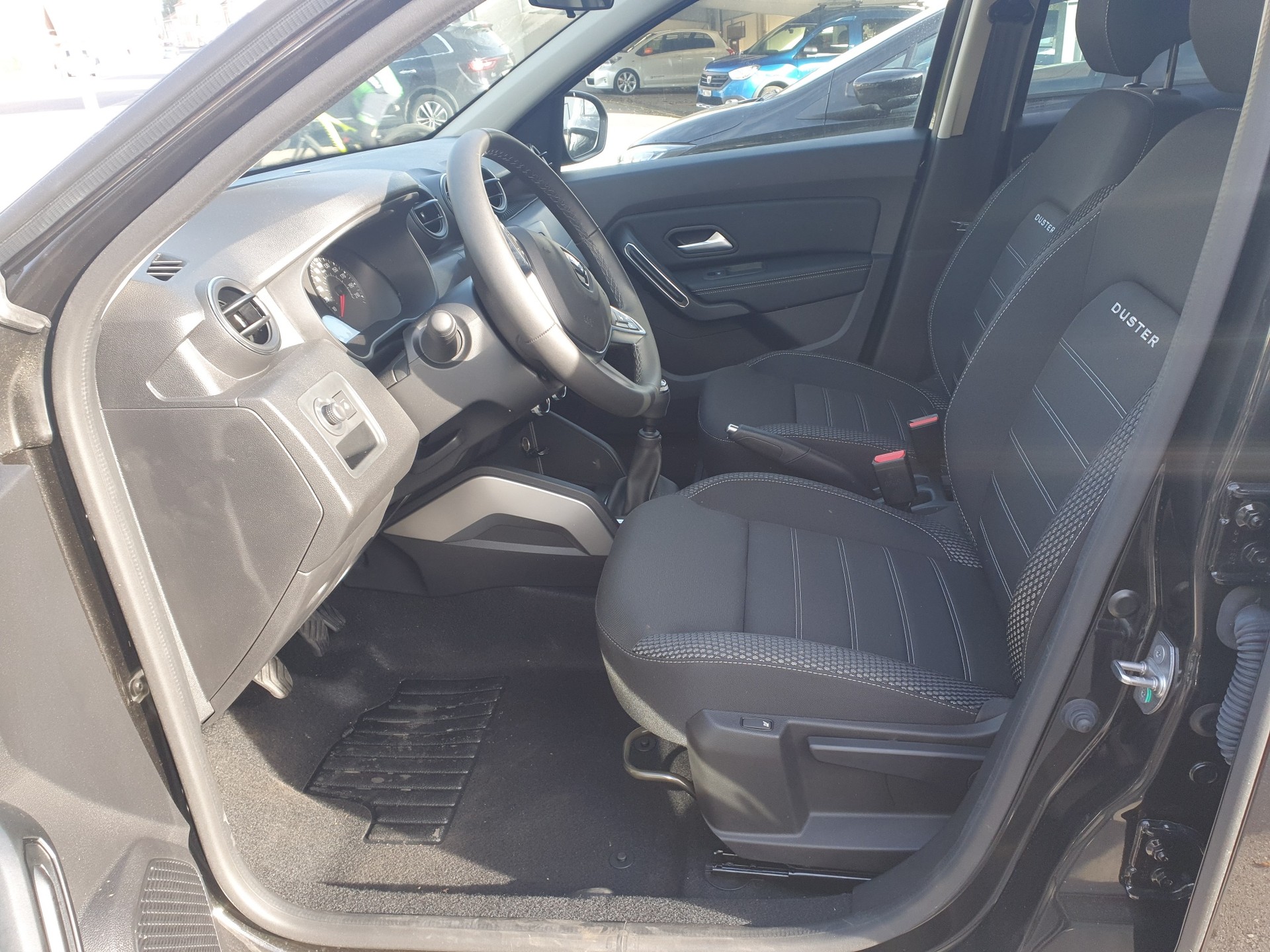 DACIA Duster dCi 110 Comfort 4x4-image-5