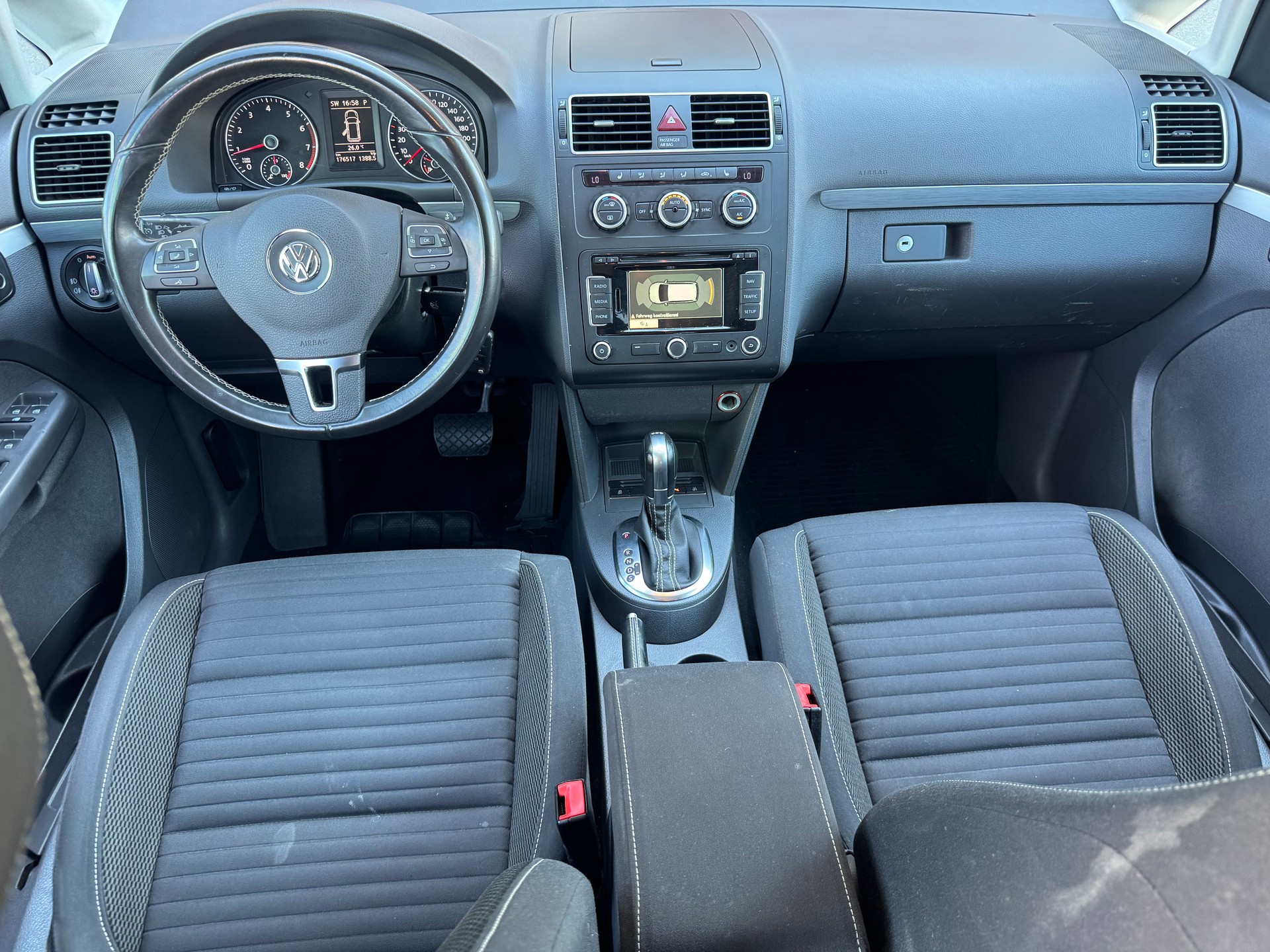 VW Touran 1.4 TSI Comfortline DSG-image-4