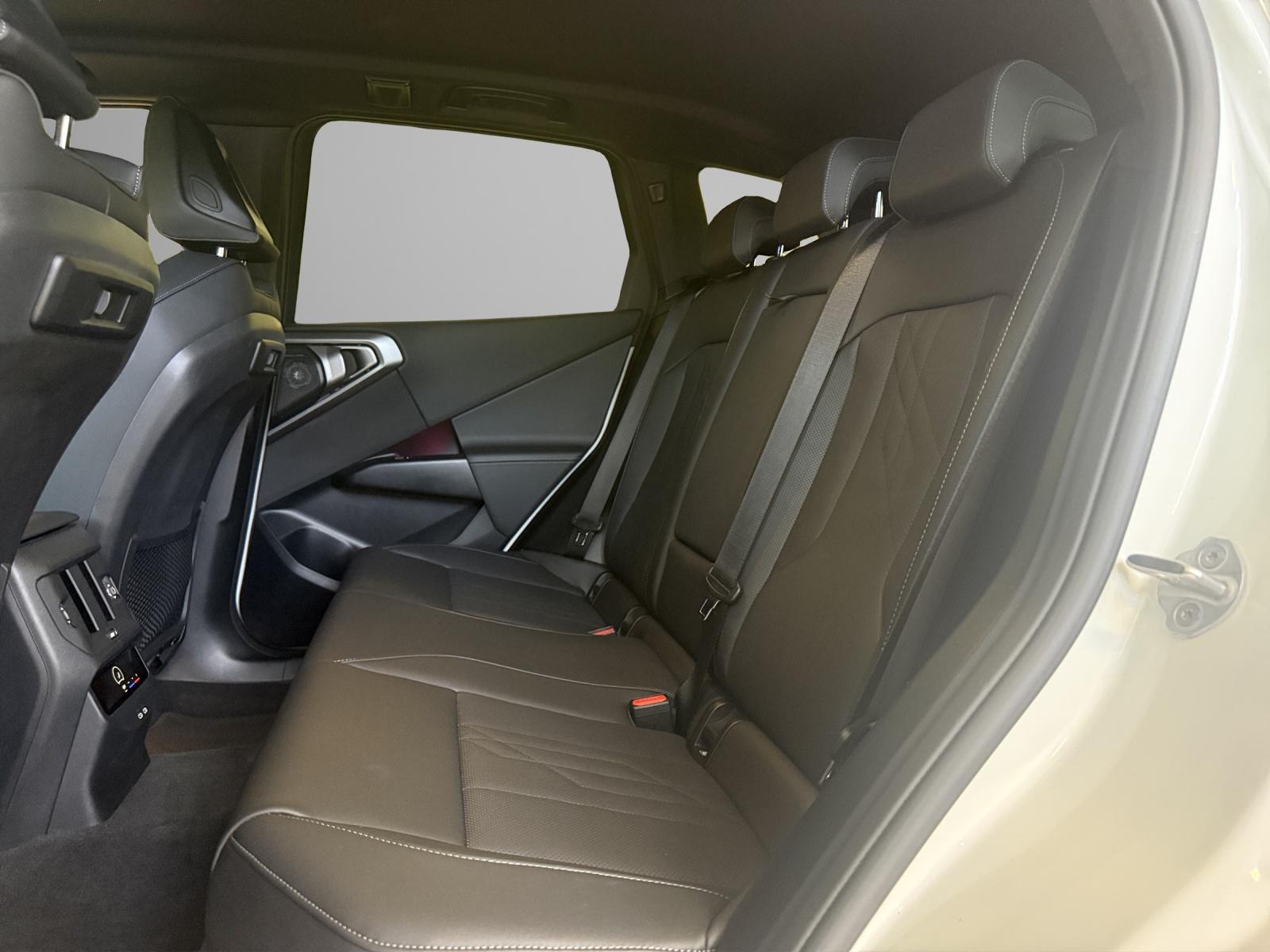 BMW X3 20d xDrive M-SportPaket-image-19