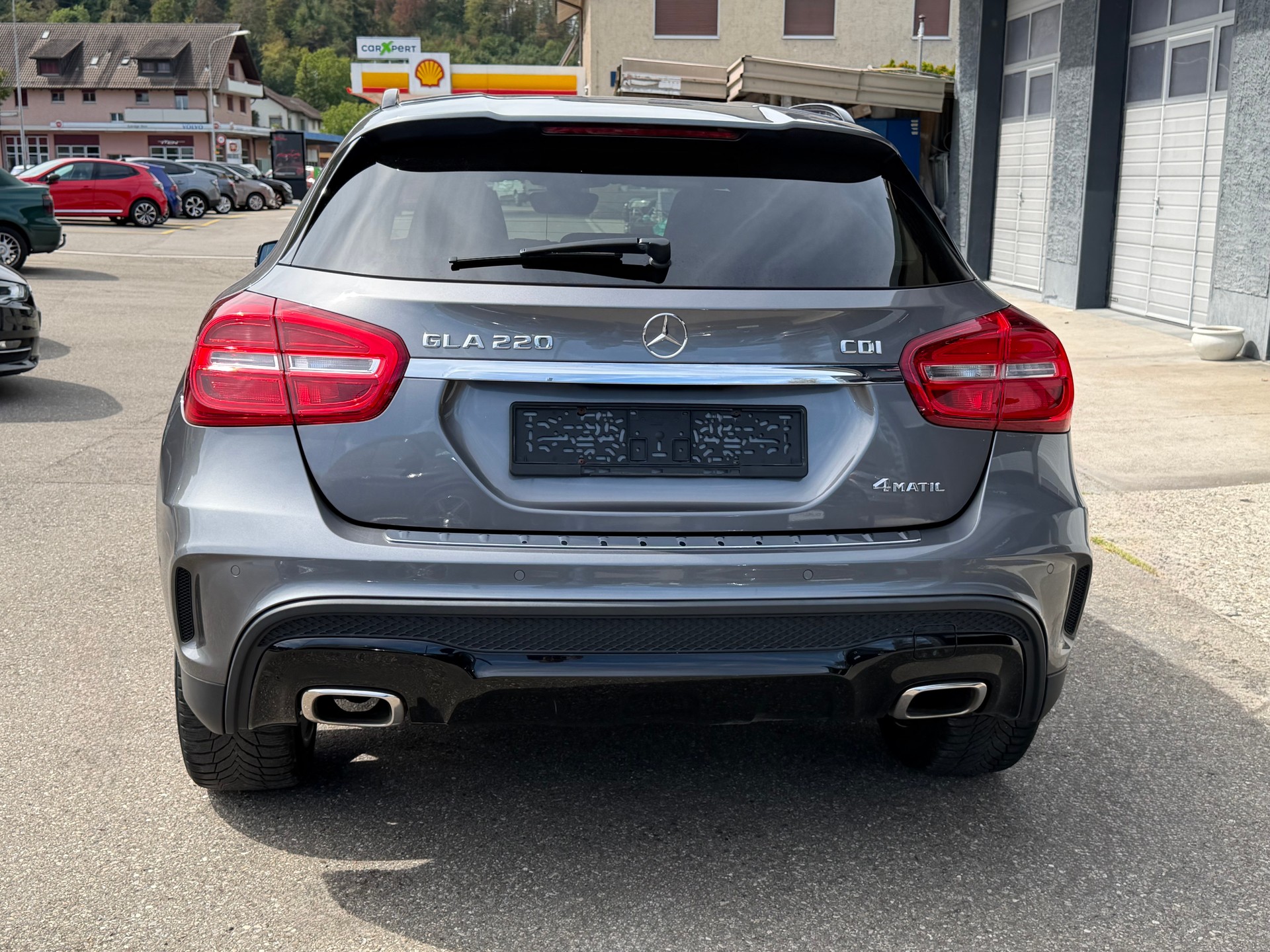 MERCEDES-BENZ GLA 220 CDI AMG Line 4Matic 7G-DCT-image-5