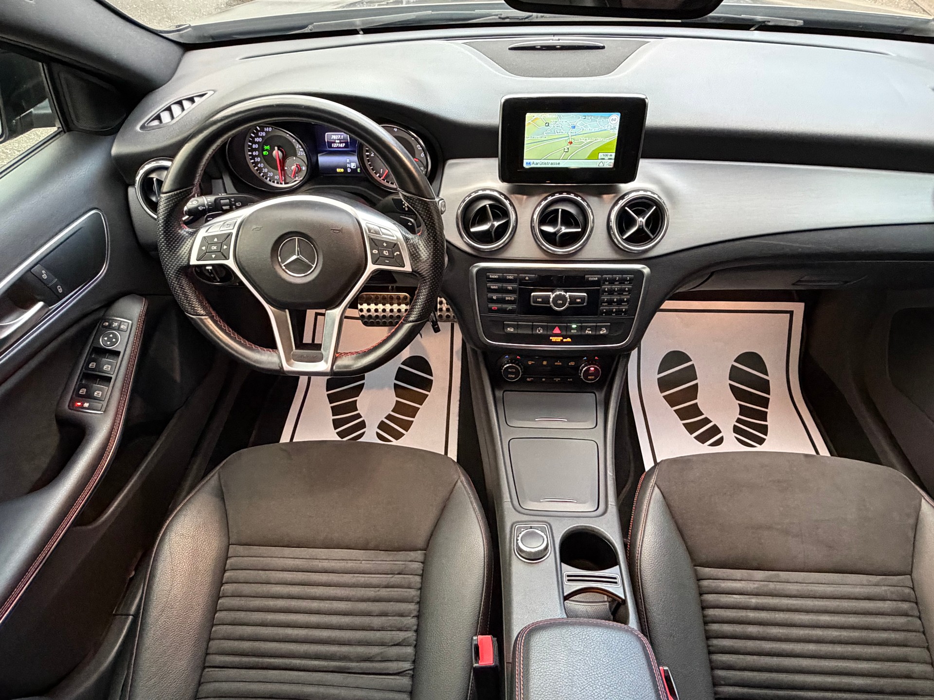MERCEDES-BENZ GLA 220 CDI AMG Line 4Matic 7G-DCT-image-10