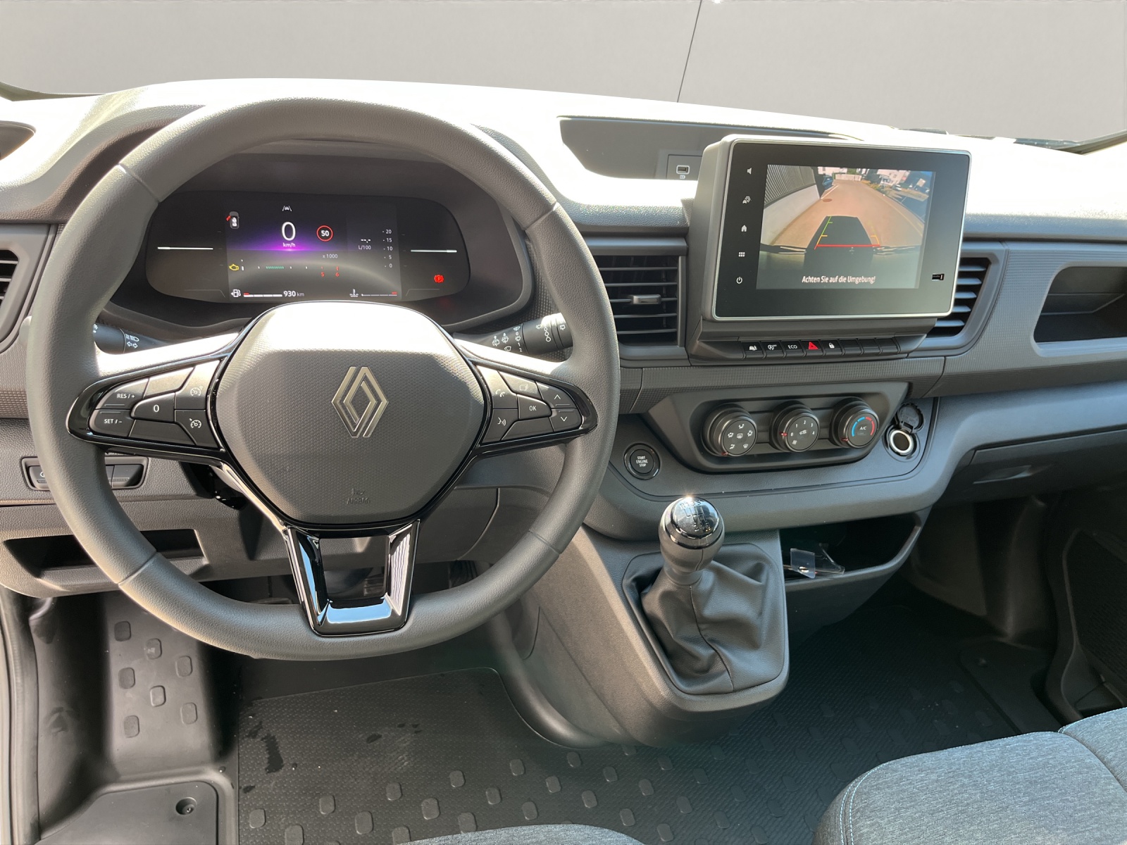 RENAULT Trafic Kaw. 3.0 t L2 H1 2.0 dCi Blue 130 Advance-image-9