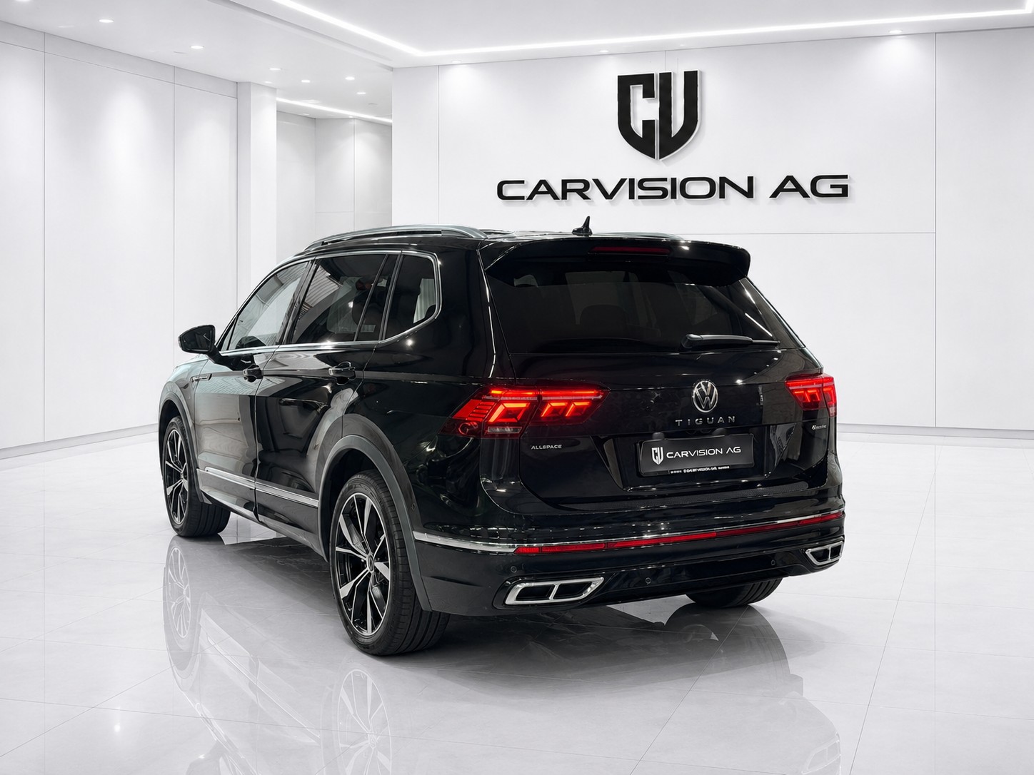 VW Tiguan Allspace 2.0TSI R-Line 4Motion DSG * Panorama-Glasdach * Leder * 7-Plätzer *-image-4