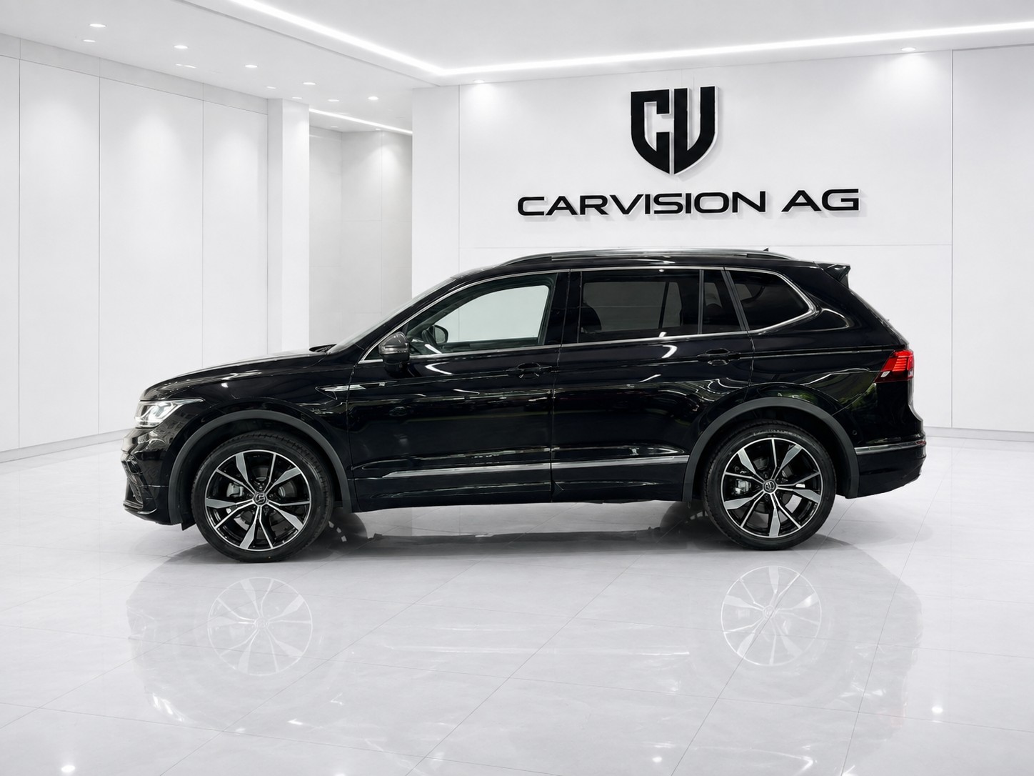 VW Tiguan Allspace 2.0TSI R-Line 4Motion DSG * Panorama-Glasdach * Leder * 7-Plätzer *-image-3
