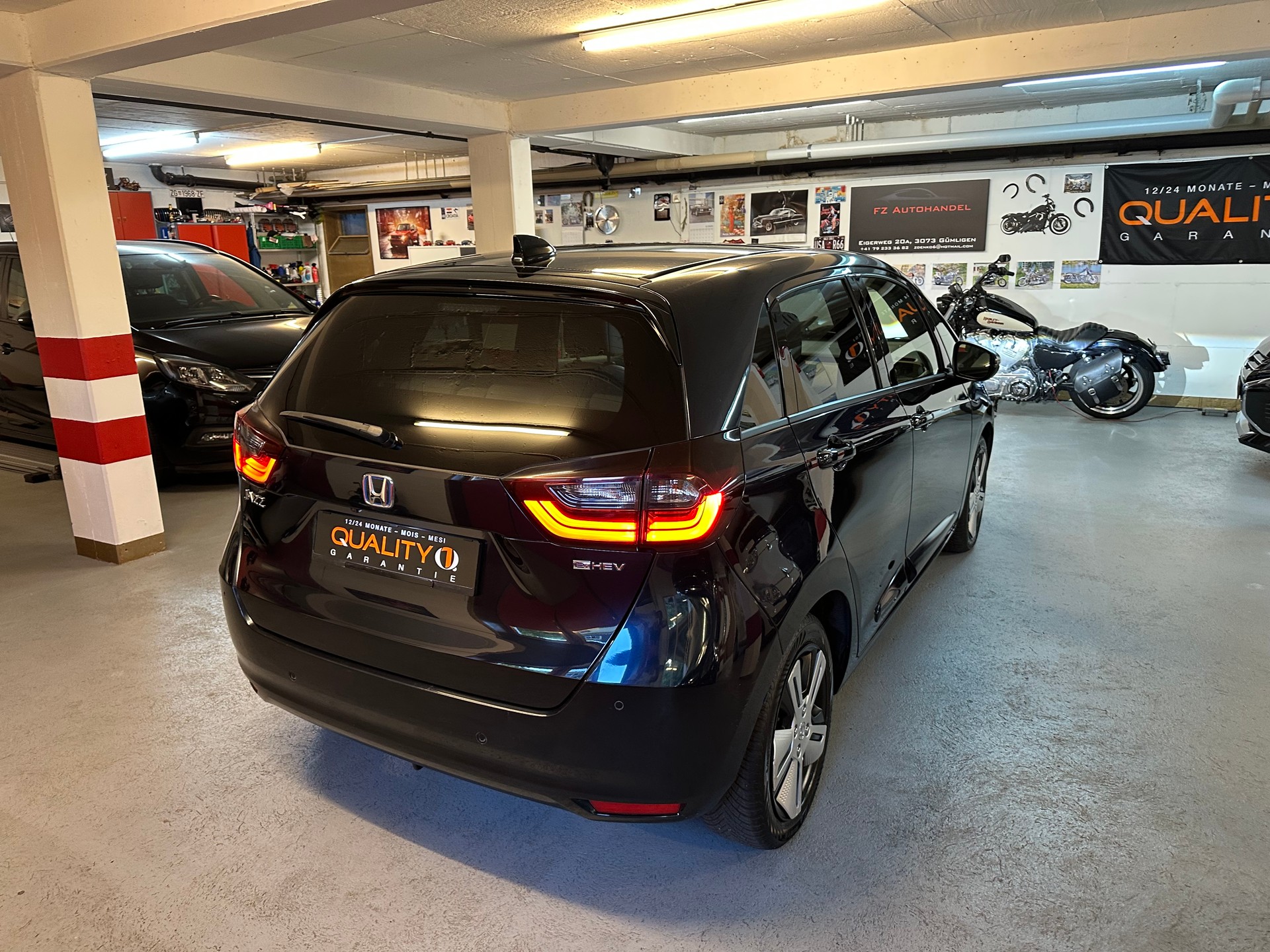 HONDA Jazz 1.5i-MMD Elegance E-CVT-image-5