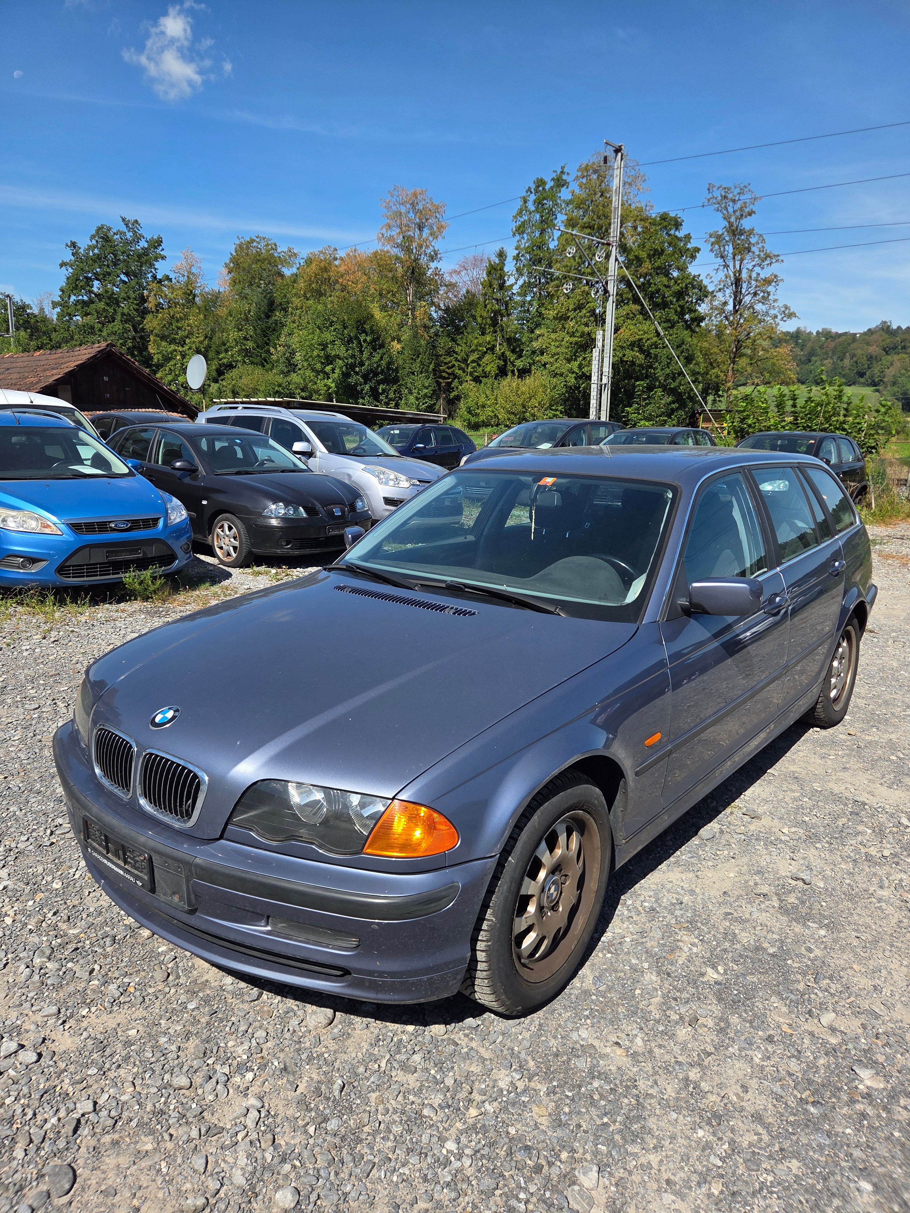 Car photo
