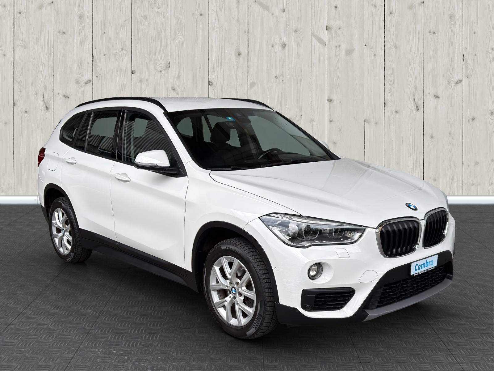 BMW X1 xDrive 18d Steptronic-image-0
