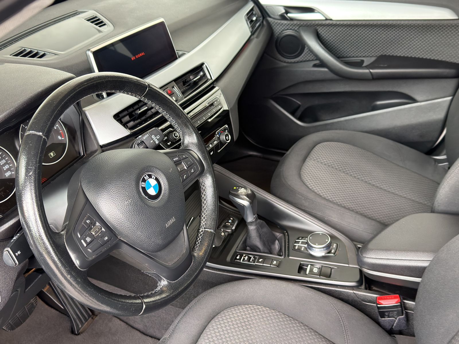 BMW X1 xDrive 18d Steptronic-image-10