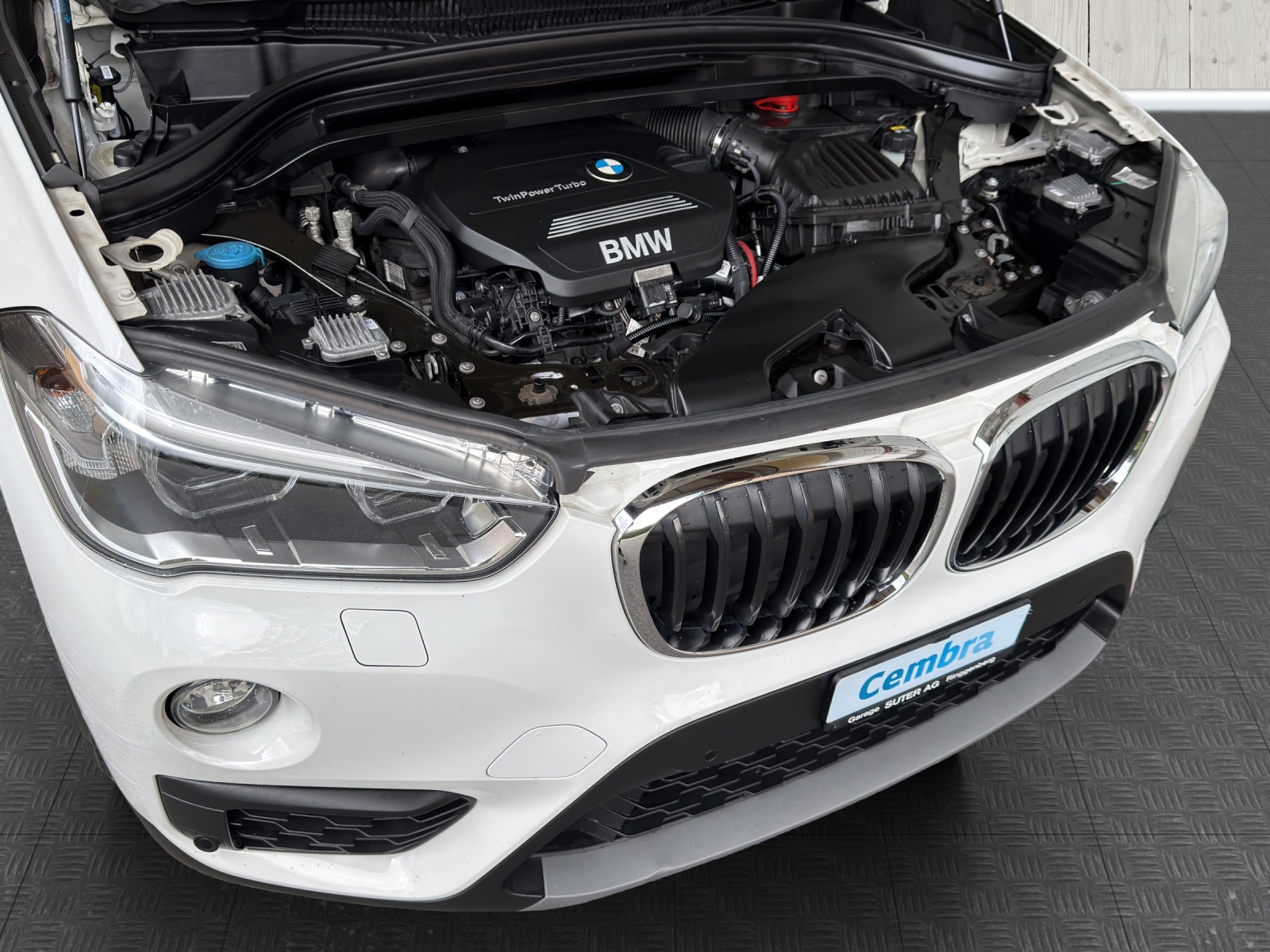 BMW X1 xDrive 18d Steptronic-image-15