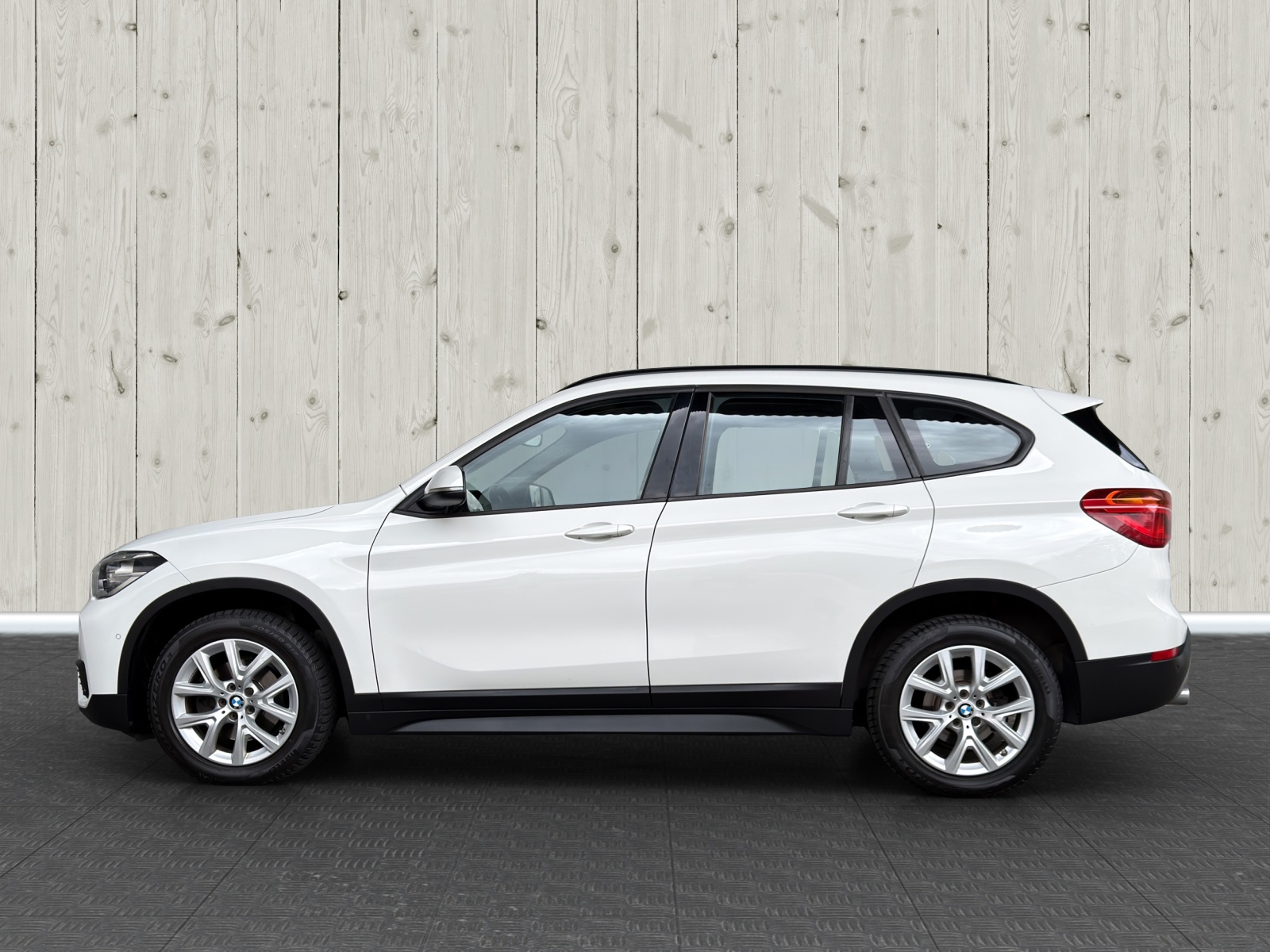 BMW X1 xDrive 18d Steptronic-image-3