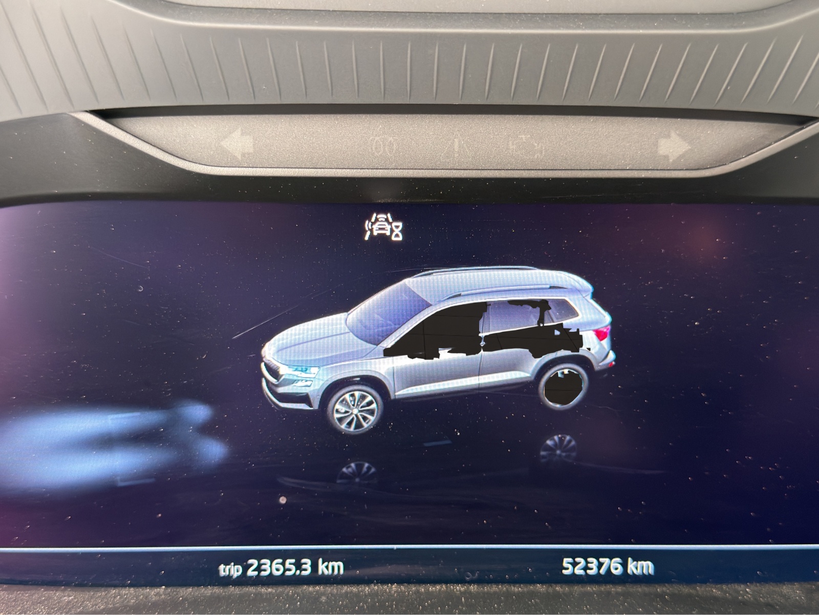 SKODA Karoq 2.0 TDI CR Style 4x4 DSG-image-10