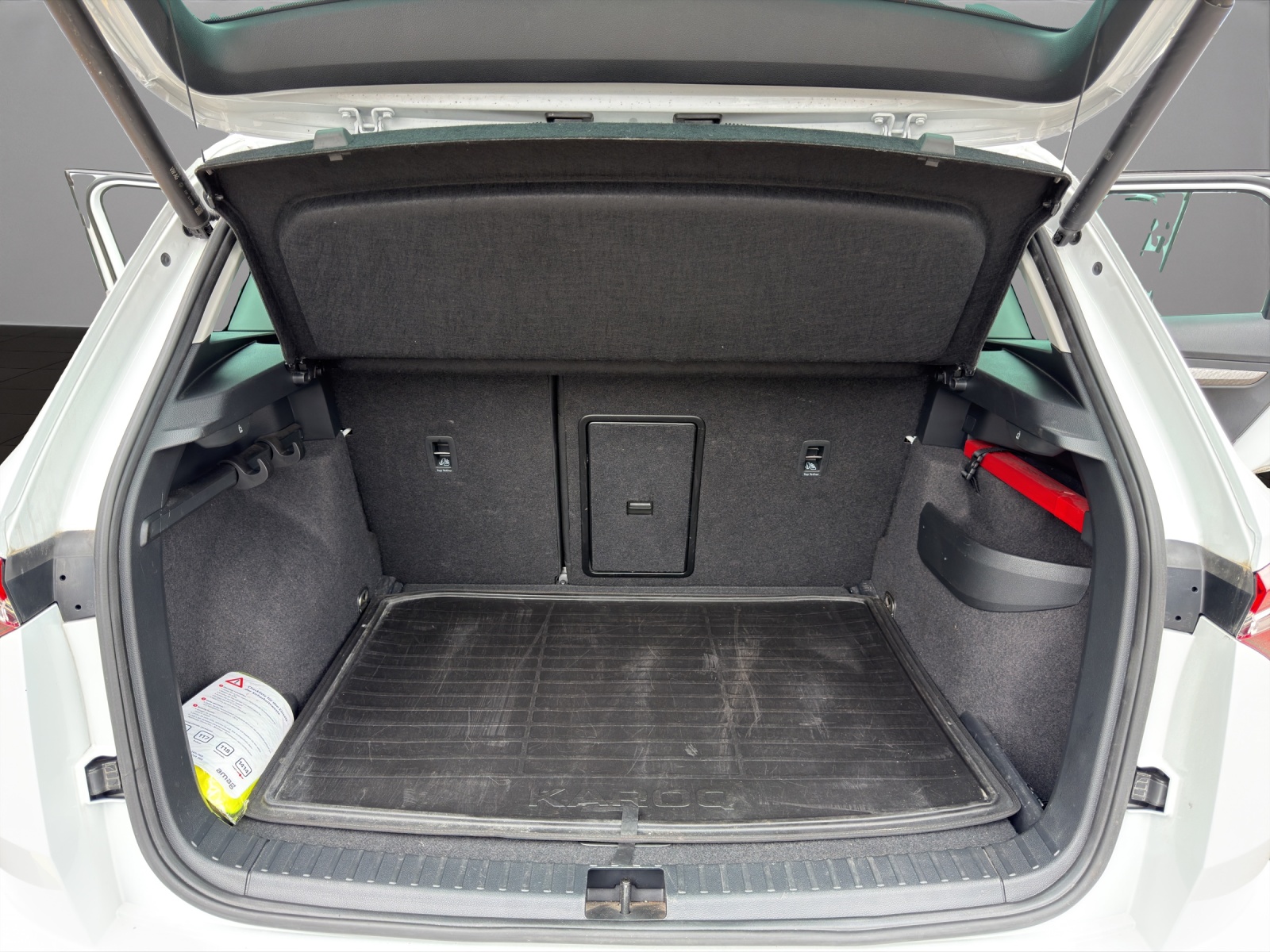 SKODA Karoq 2.0 TDI CR Style 4x4 DSG-image-18