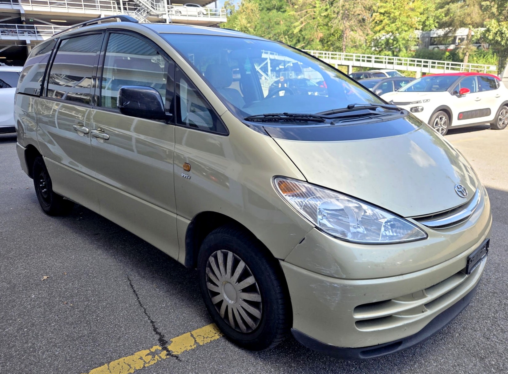 TOYOTA Previa 2.4 Linea Luna-image-2