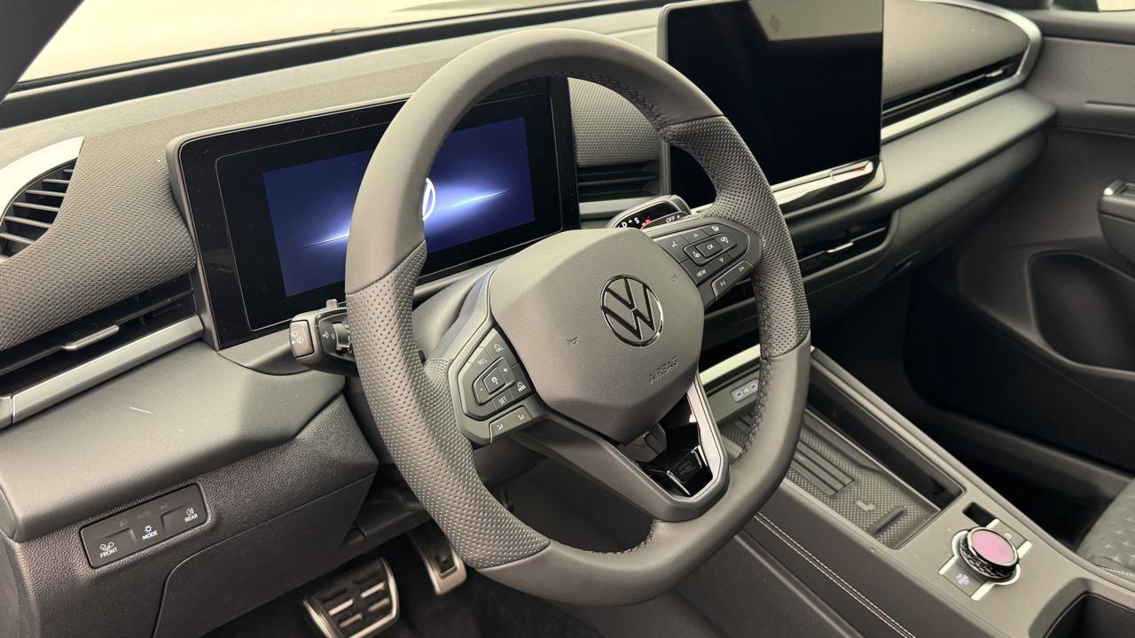 VW T-Roc 1.5 eTSI mHEV R-Line DSG-image-6