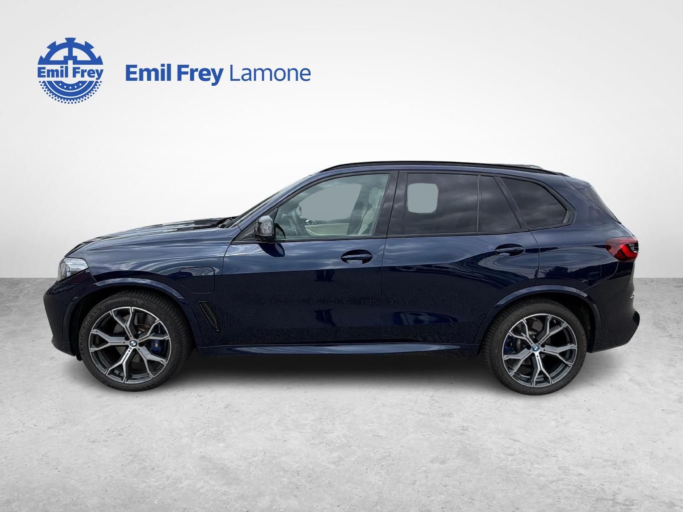 BMW X5 45e xDrive SAG-showroom-element-3
