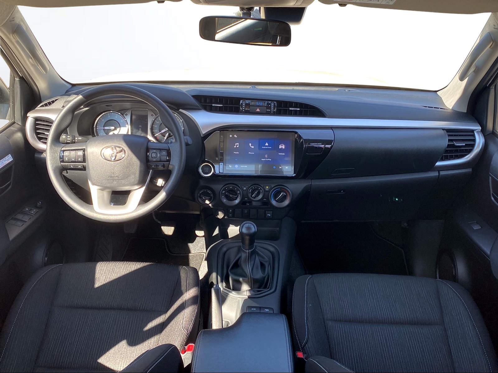 TOYOTA Hilux Double Cab.-Pick-up 2.8 D-4D 204 Comfort-image-5