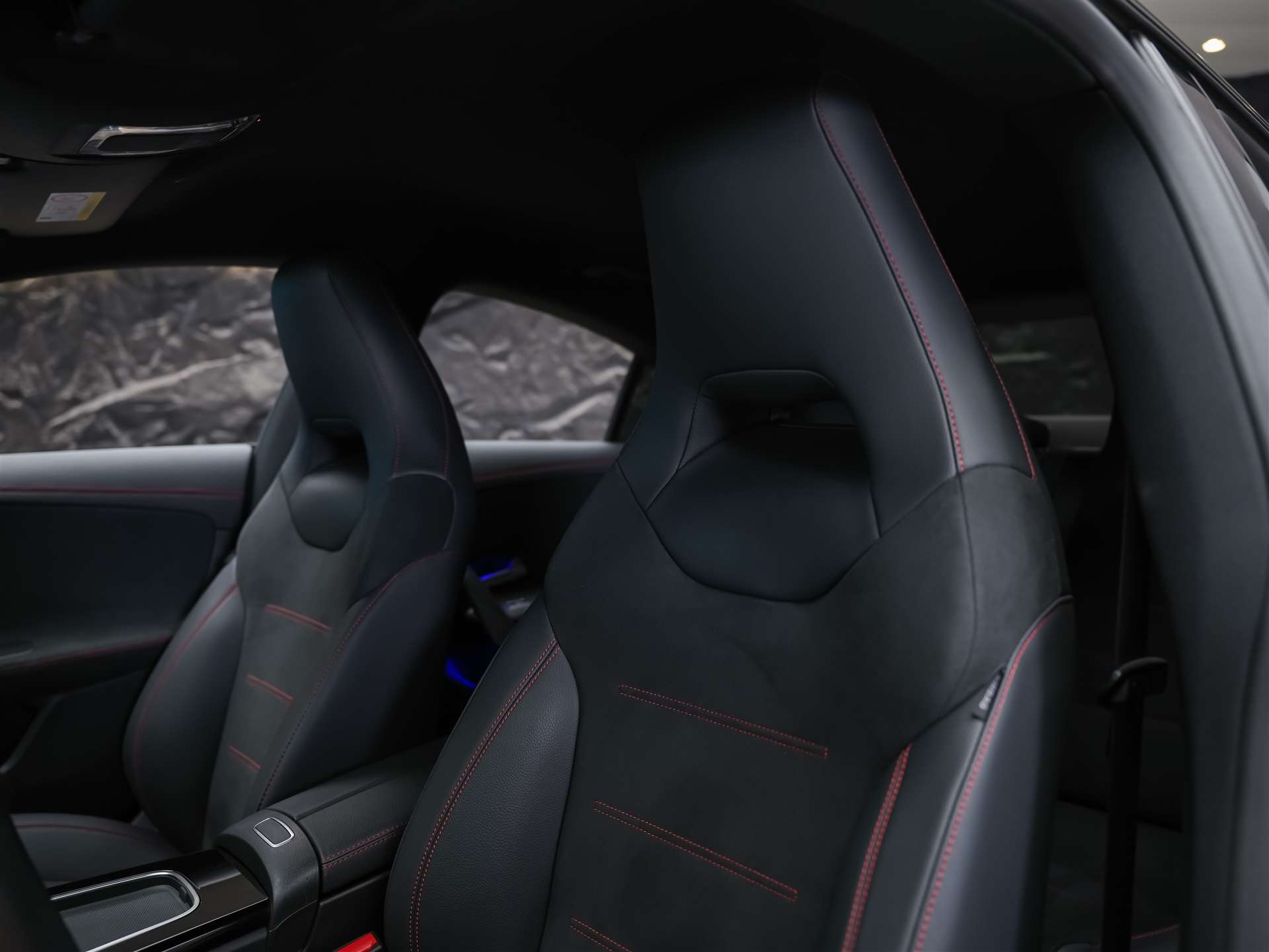 MERCEDES-BENZ CLA 200 AMG Line 7G-DCT *Werksgarantie*Lenkradheizung*Ambientebeleuchtung*-image-9