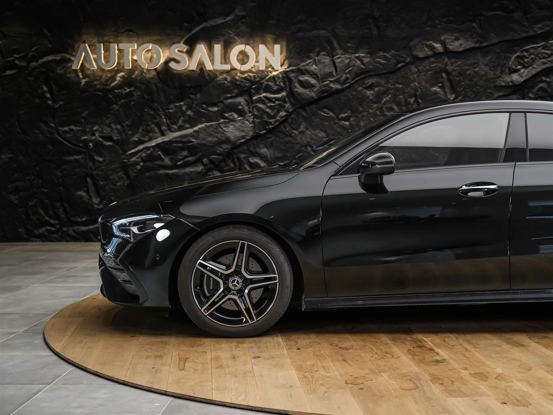 MERCEDES-BENZ CLA 200 AMG Line 7G-DCT *Werksgarantie*Lenkradheizung*Ambientebeleuchtung*-image-14