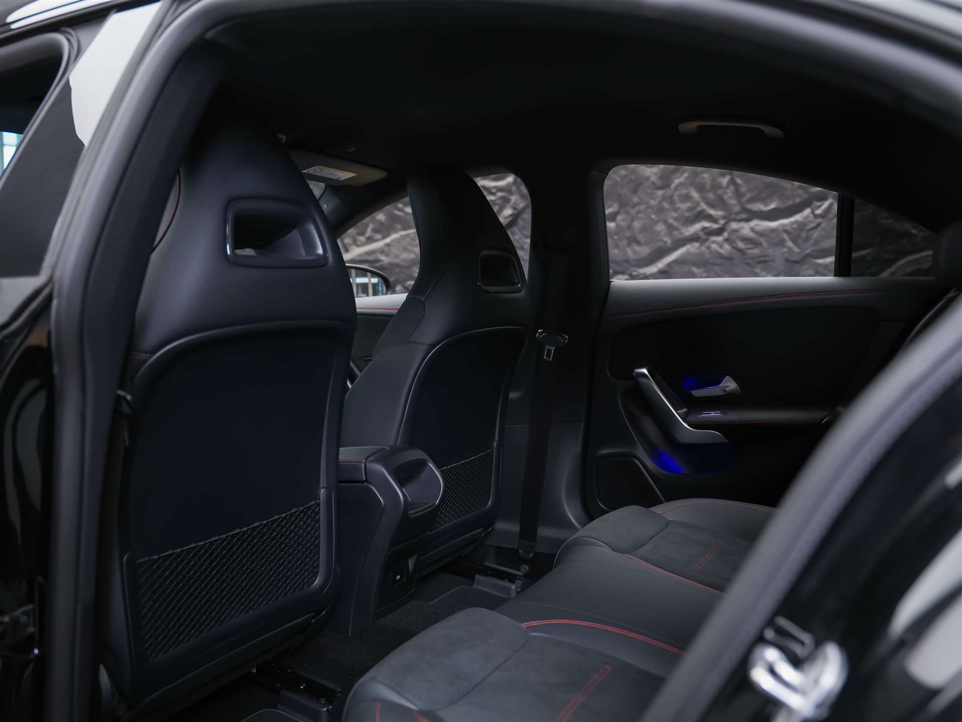 MERCEDES-BENZ CLA 200 AMG Line 7G-DCT *Werksgarantie*Lenkradheizung*Ambientebeleuchtung*-image-10