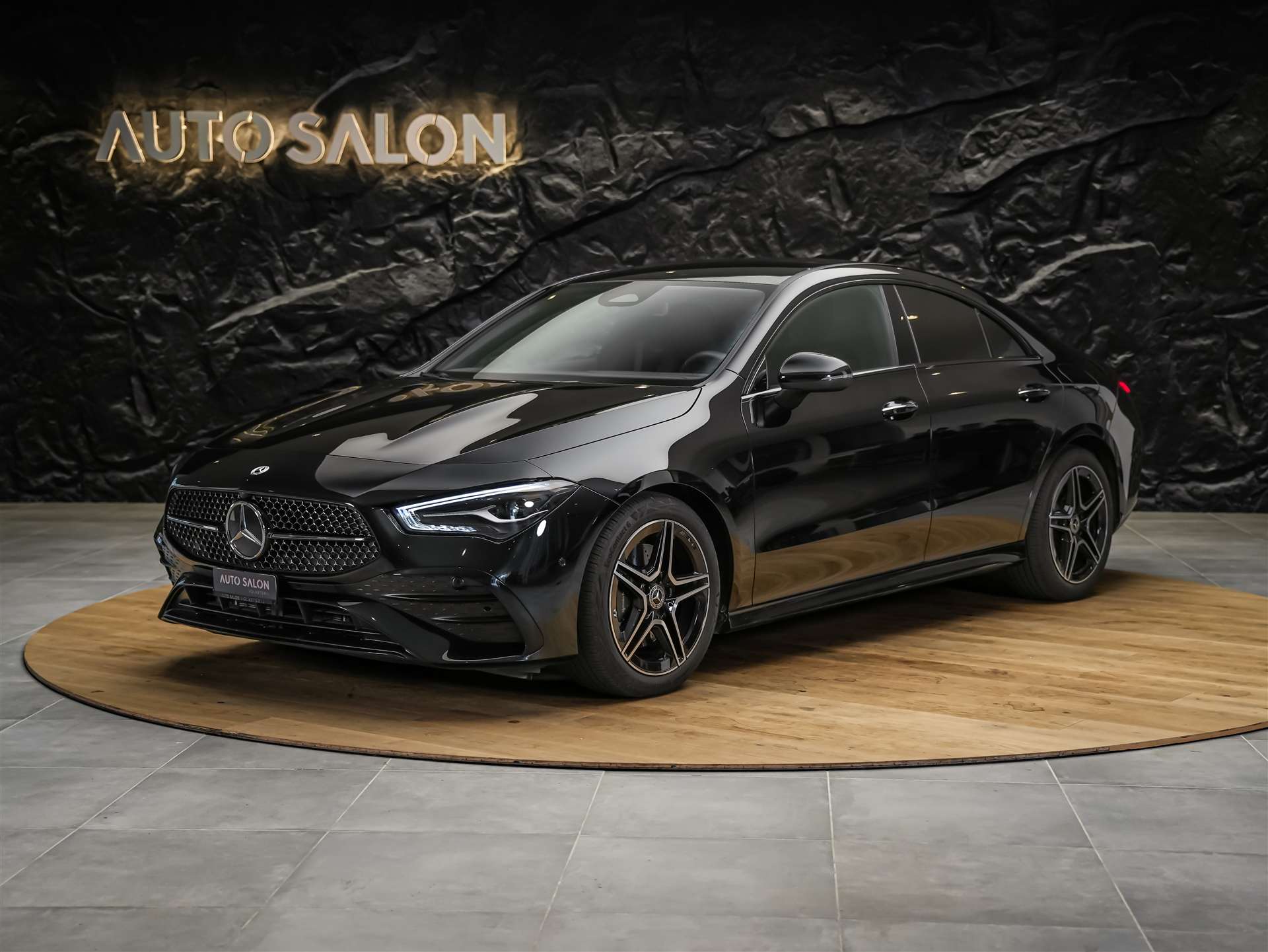 MERCEDES-BENZ CLA 200 AMG Line 7G-DCT *Werksgarantie*Lenkradheizung*Ambientebeleuchtung*-image-0