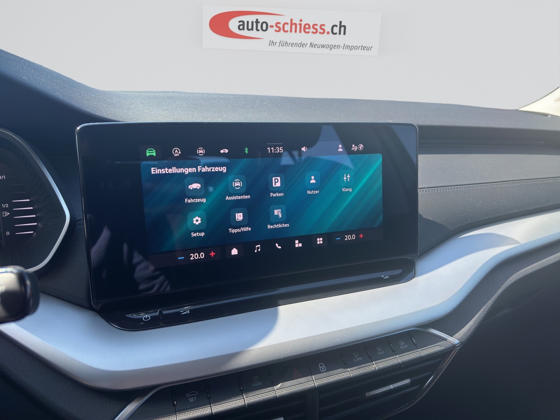 SKODA Octavia Lim. 1.5 TSI mHEV DSG-image-11