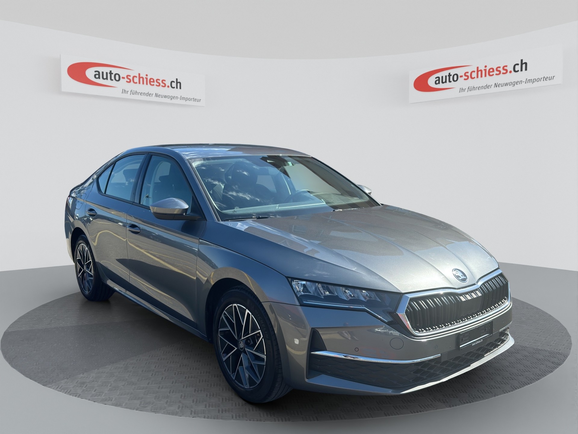 SKODA Octavia Lim. 1.5 TSI mHEV DSG-image-0