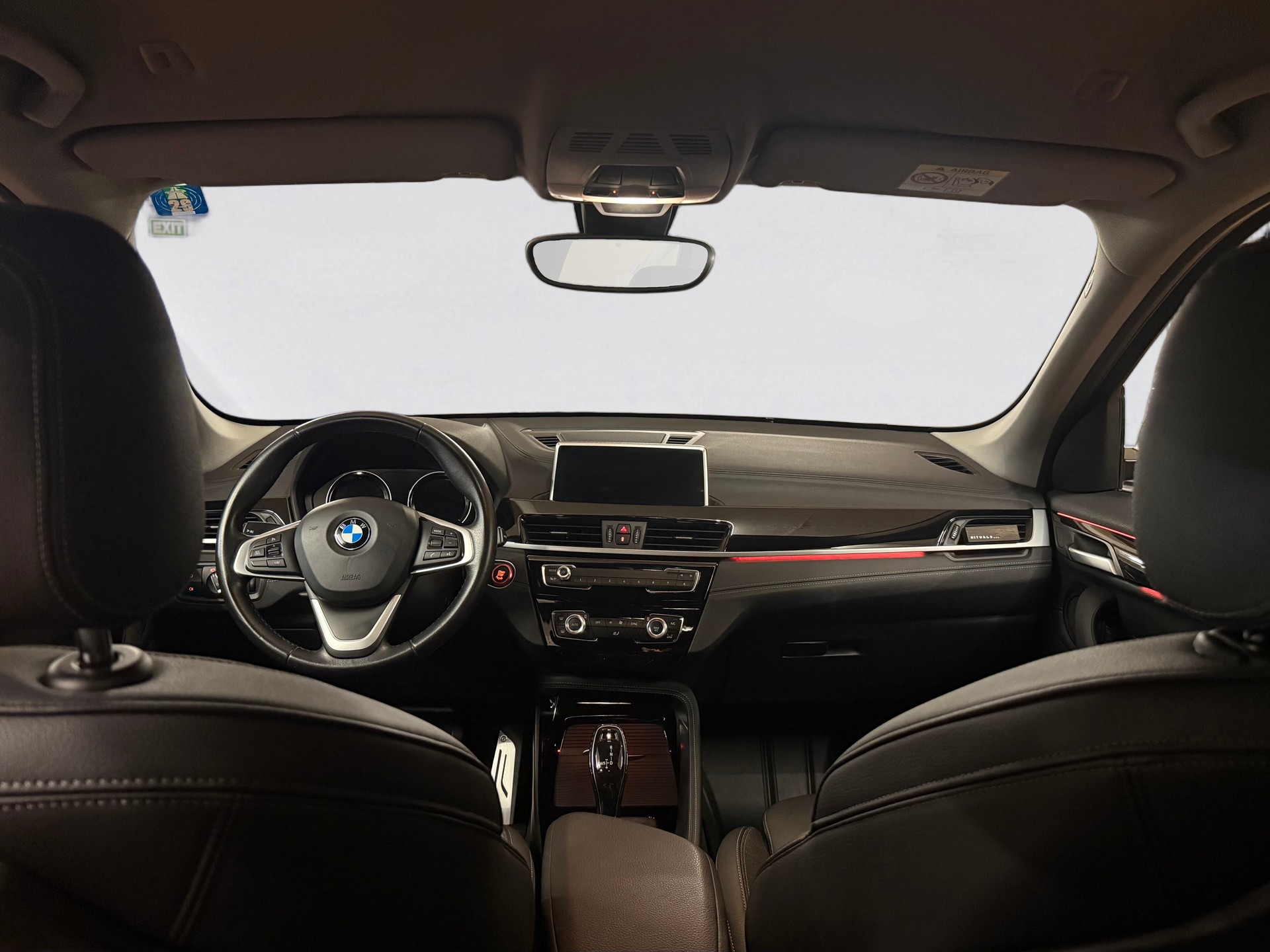 BMW X1 sDrive 18i M Sport Steptronic DSK-image-8
