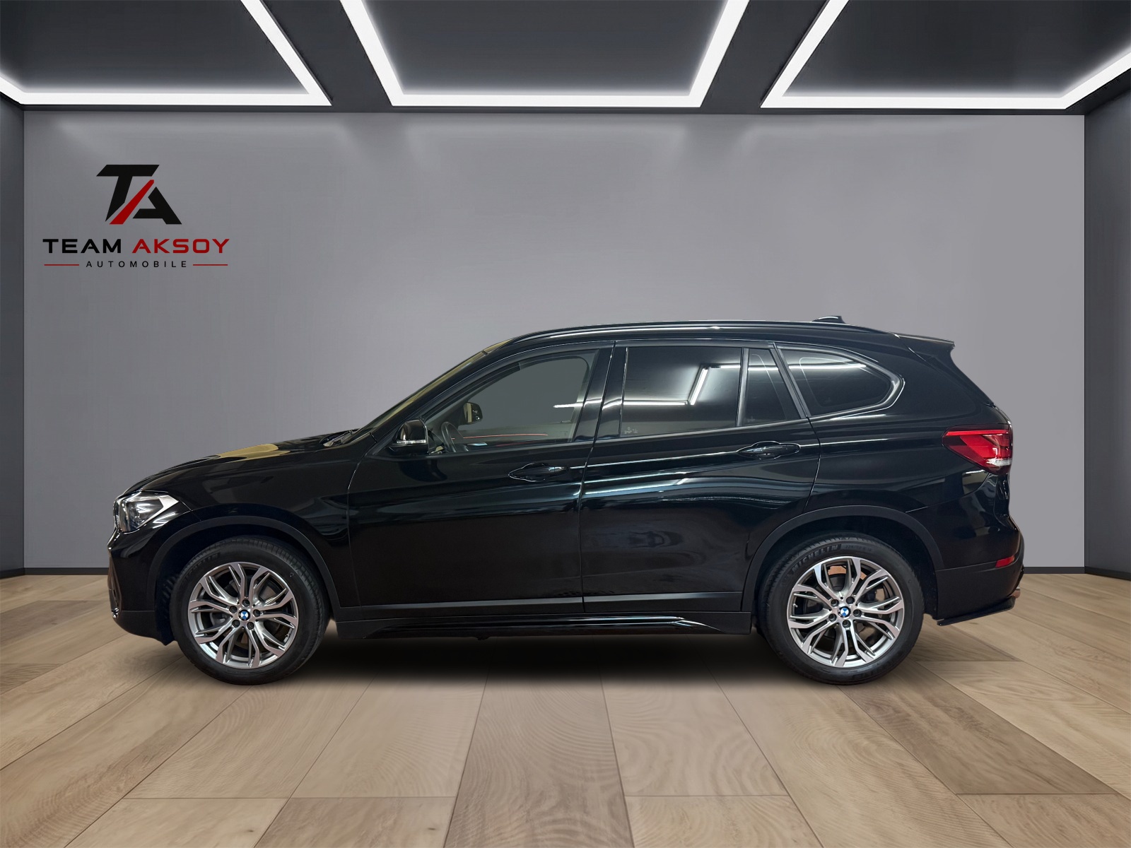 BMW X1 sDrive 18i M Sport Steptronic DSK-image-7