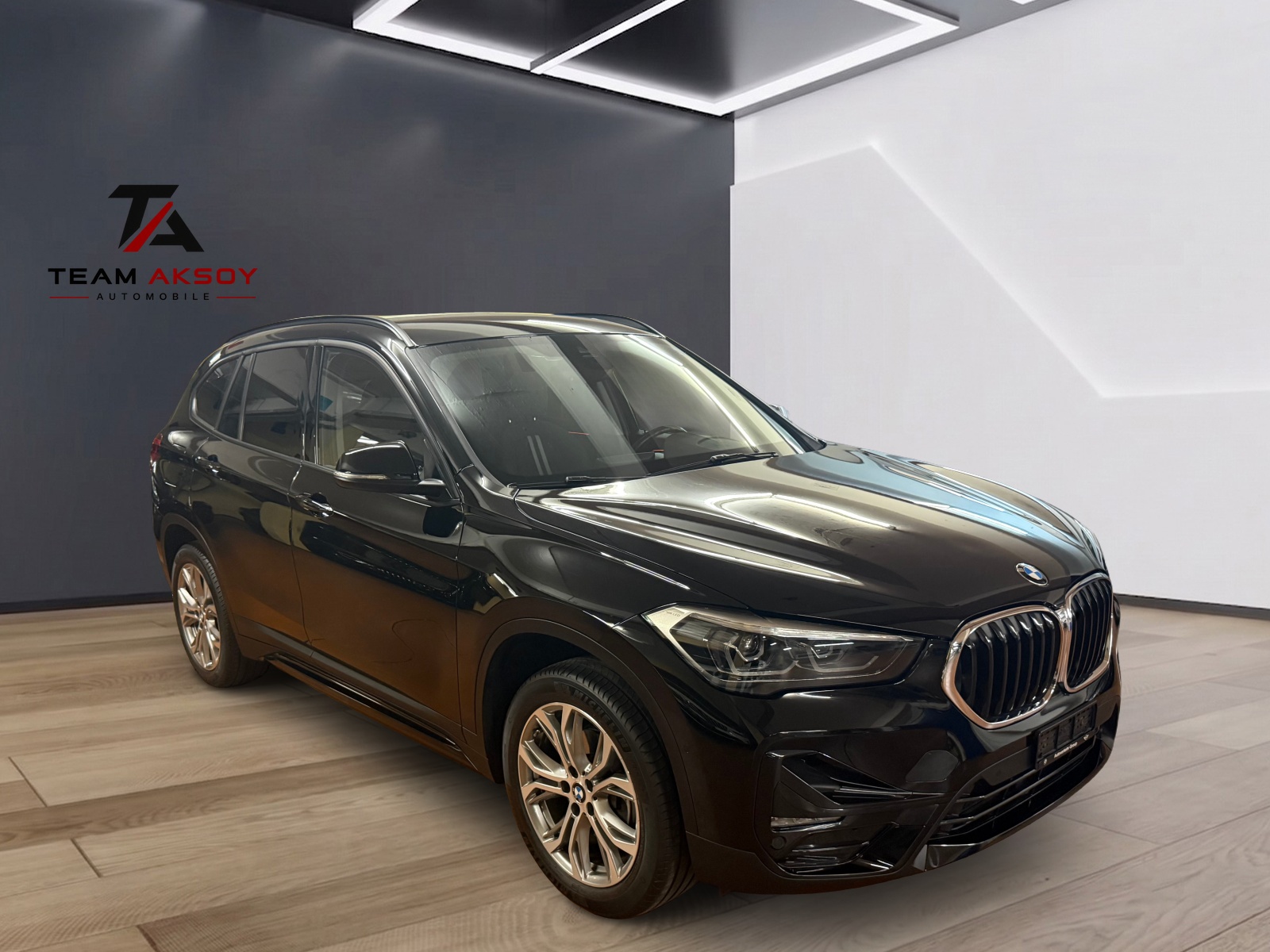 BMW X1 sDrive 18i M Sport Steptronic DSK-image-2