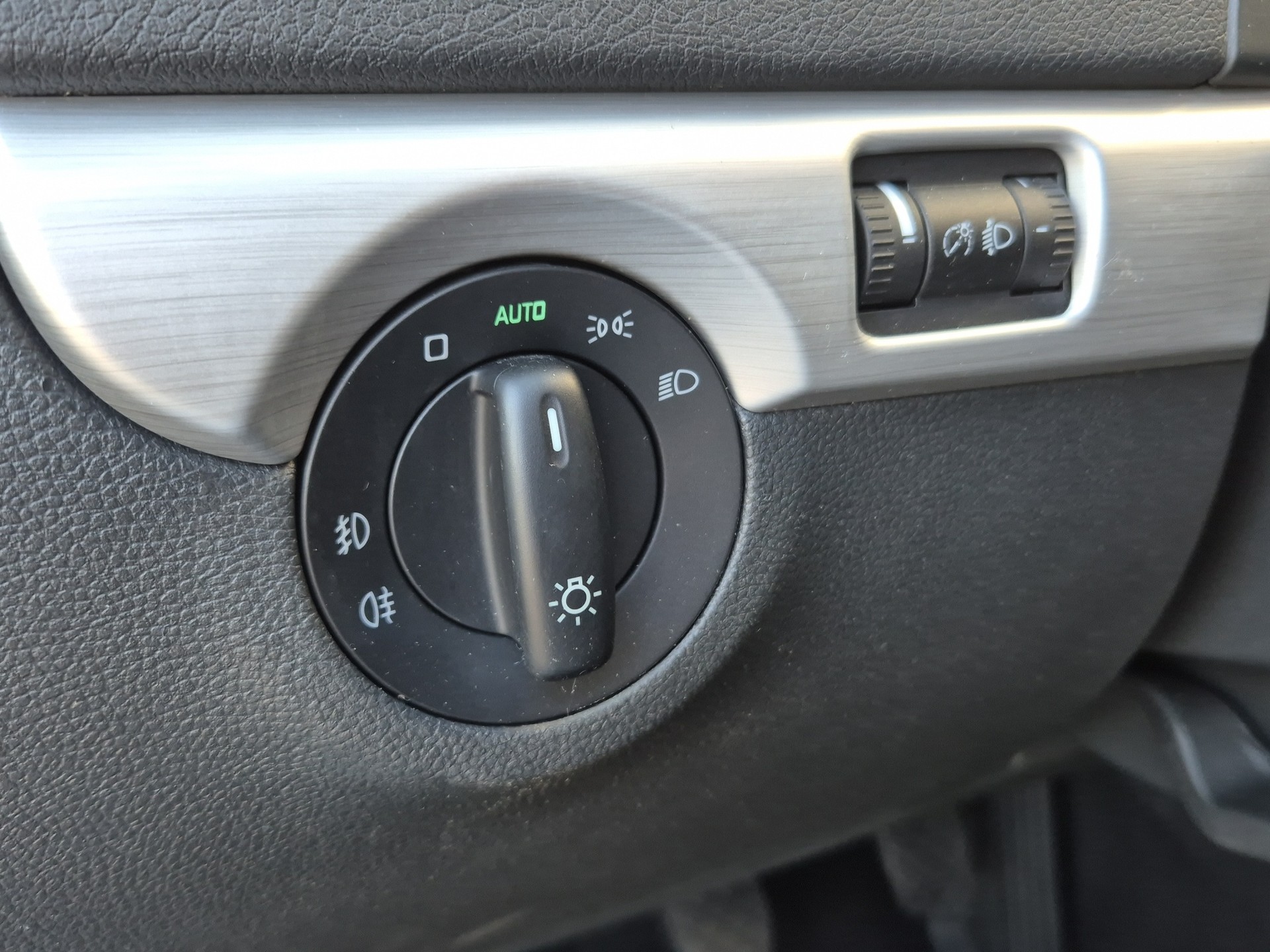 SKODA Yeti 1.4 TSI Ambition Outdoor-image-13
