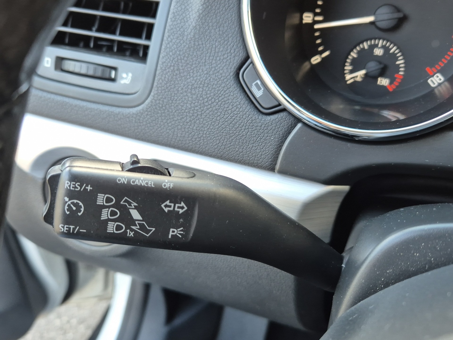 SKODA Yeti 1.4 TSI Ambition Outdoor-image-12