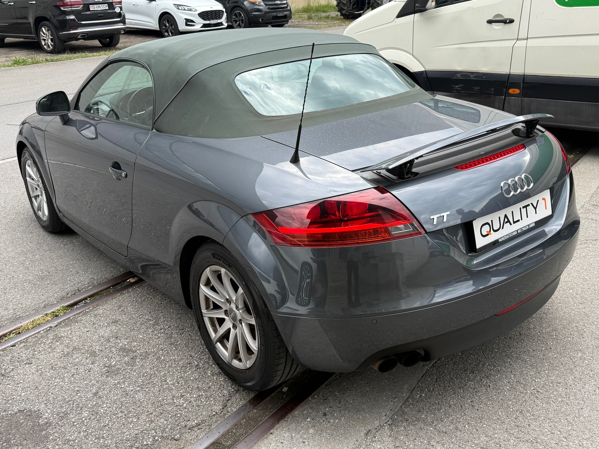 AUDI TT Roadster 2.0 TFSI-image-4