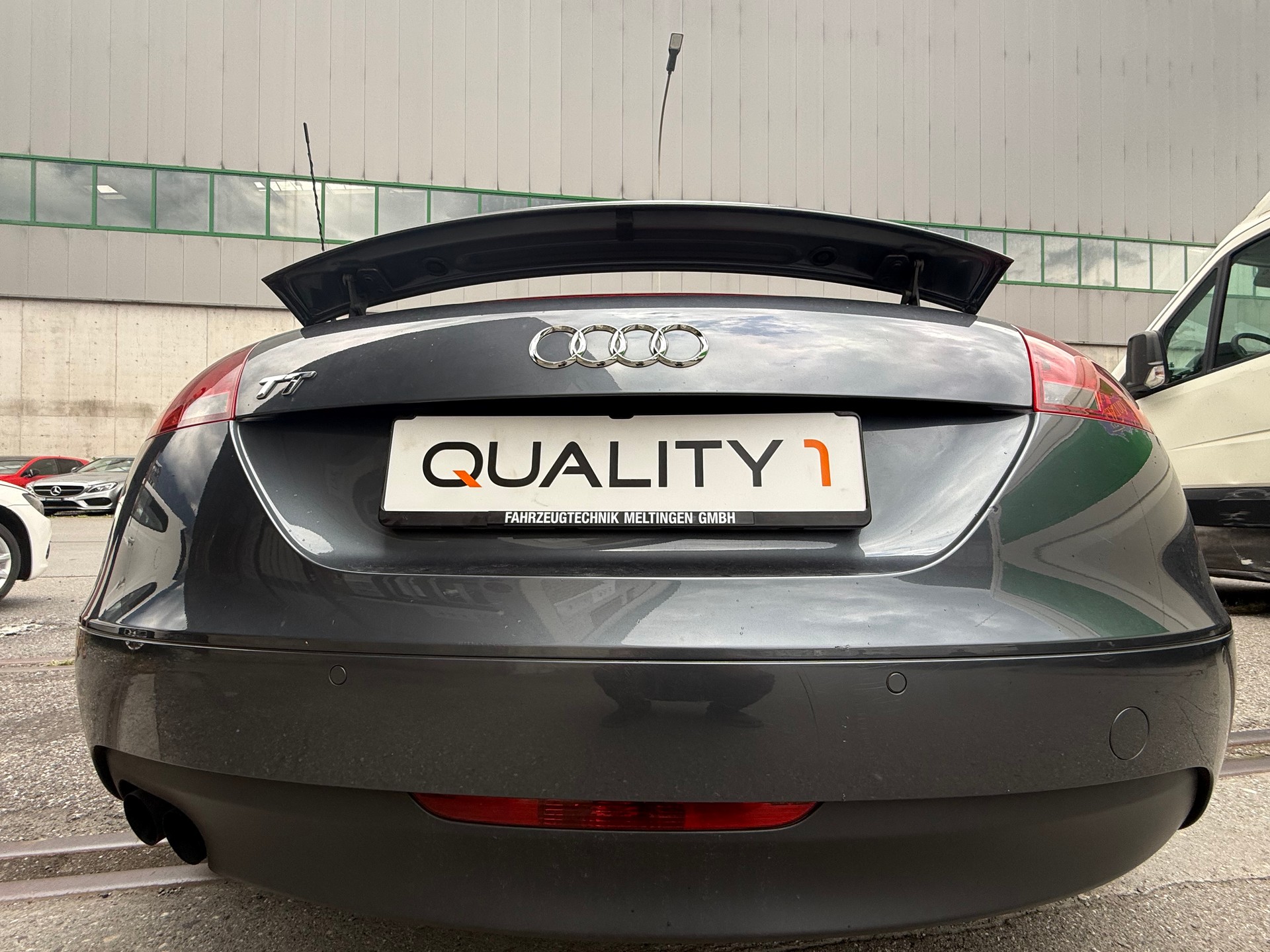AUDI TT Roadster 2.0 TFSI-image-12